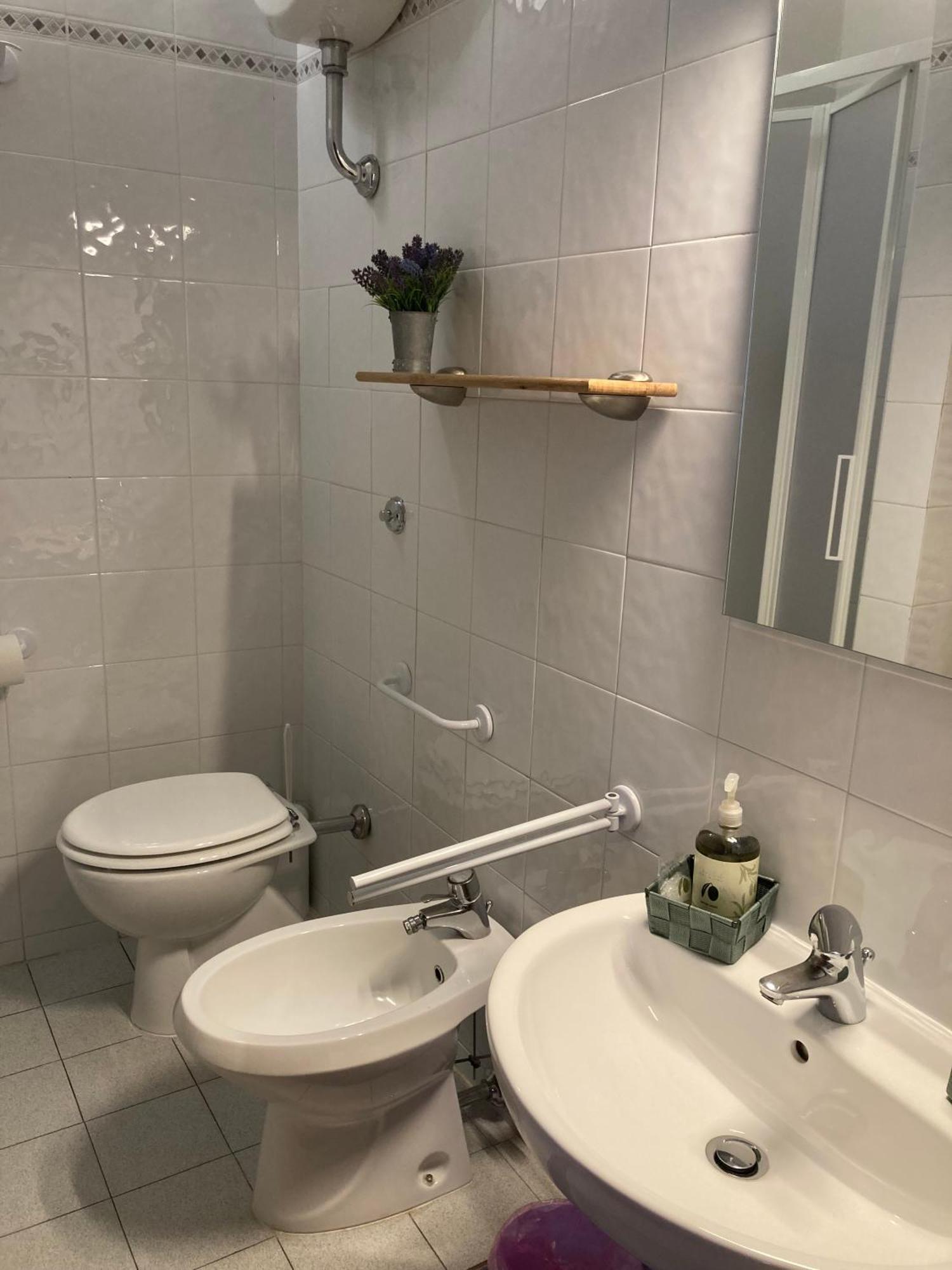 Double Room Private Bathroom