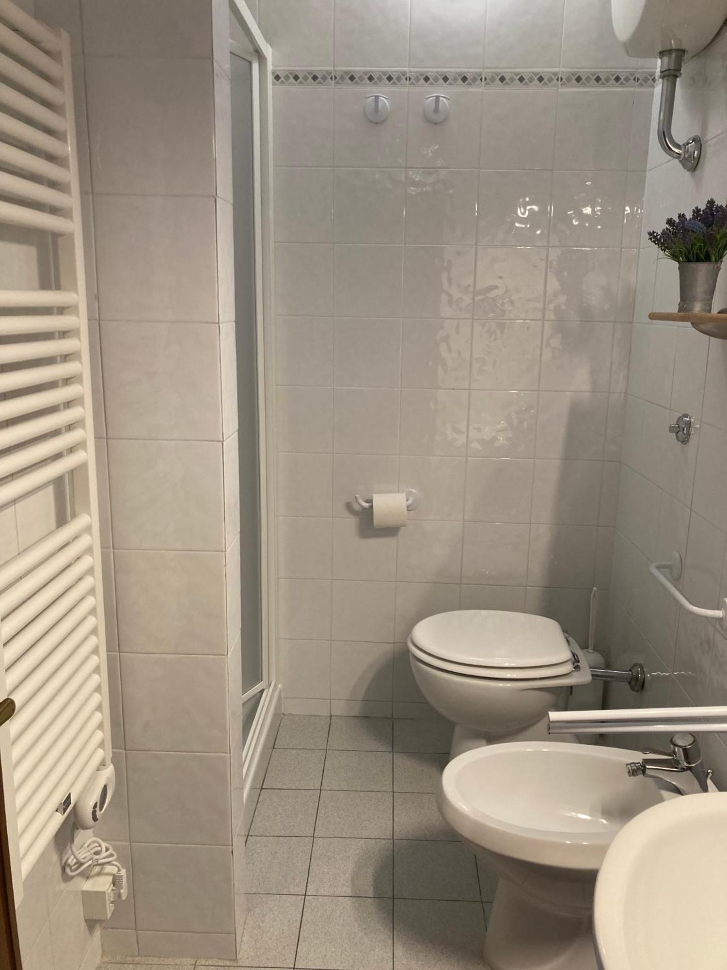 Double Room Private Bathroom