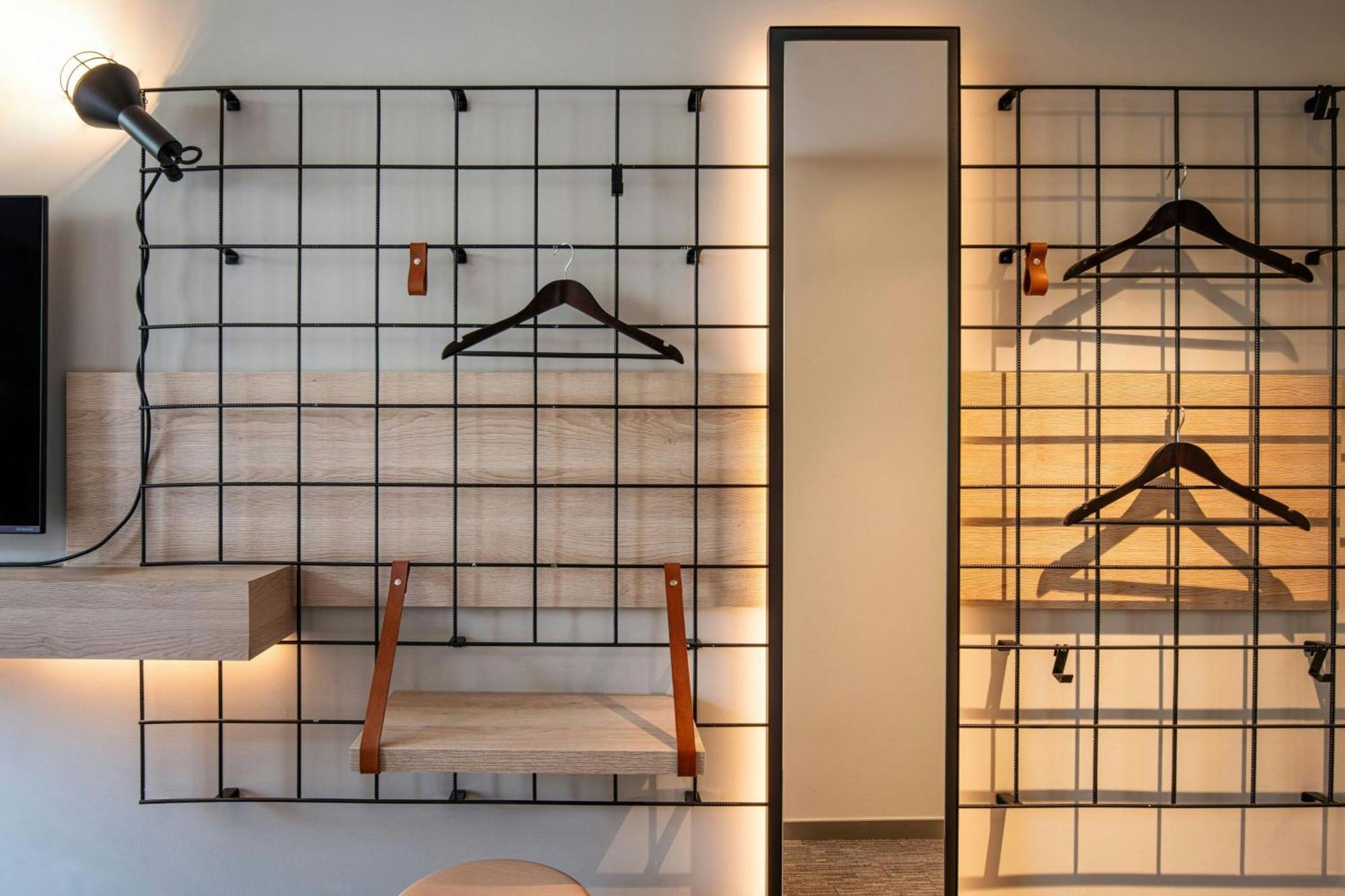 Moxy Sleeper Room 2 Twin or Single Beds