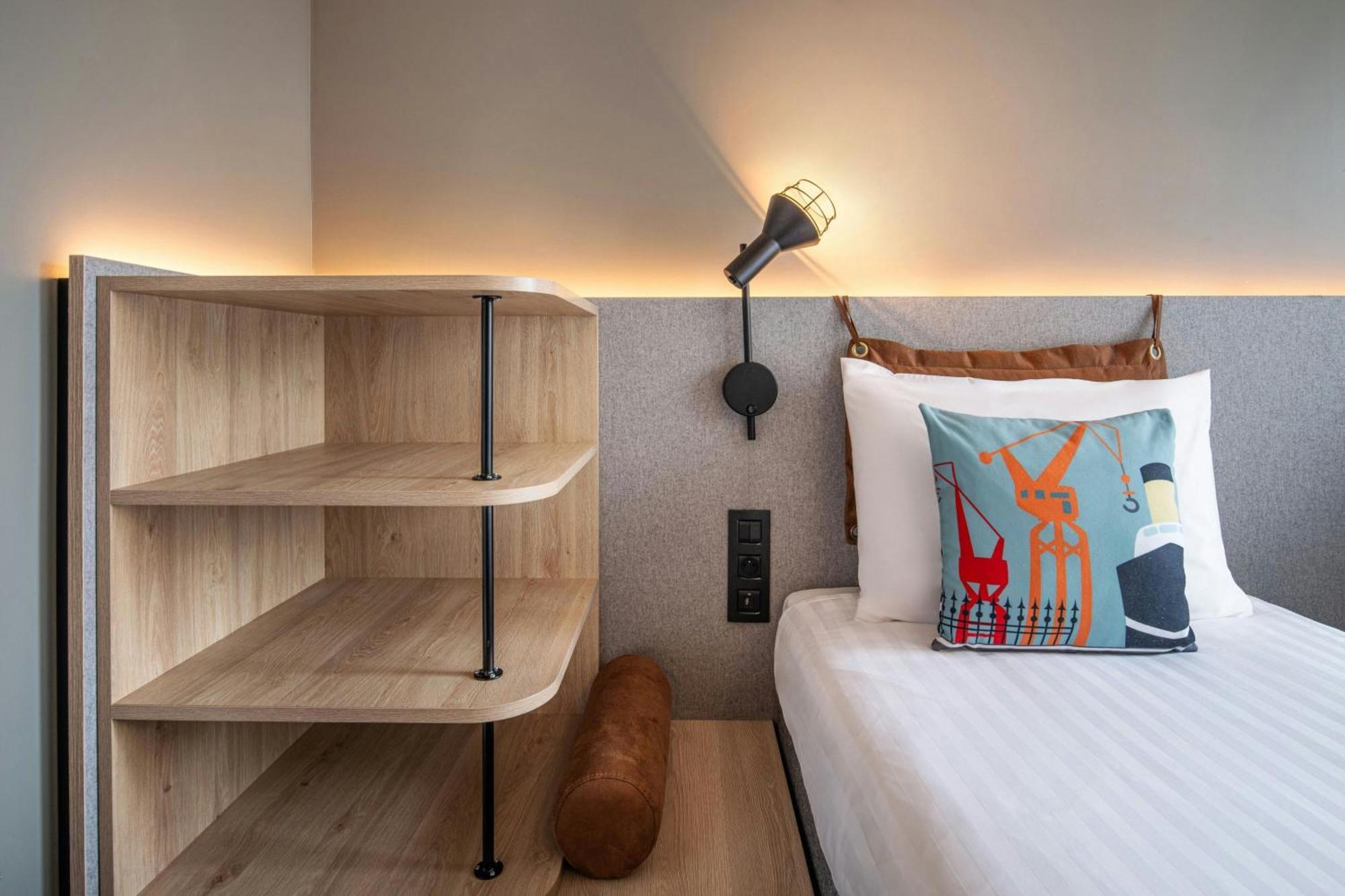 Moxy Sleeper Room 2 Twin or Single Beds