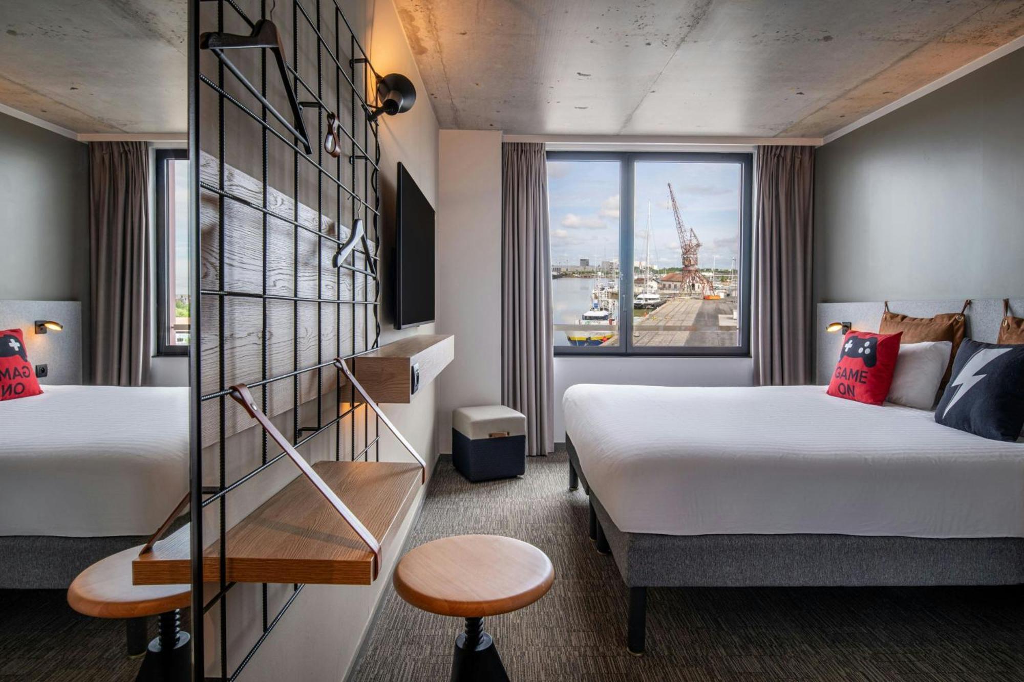 Moxy Harbor Sleeper Room Harbor View