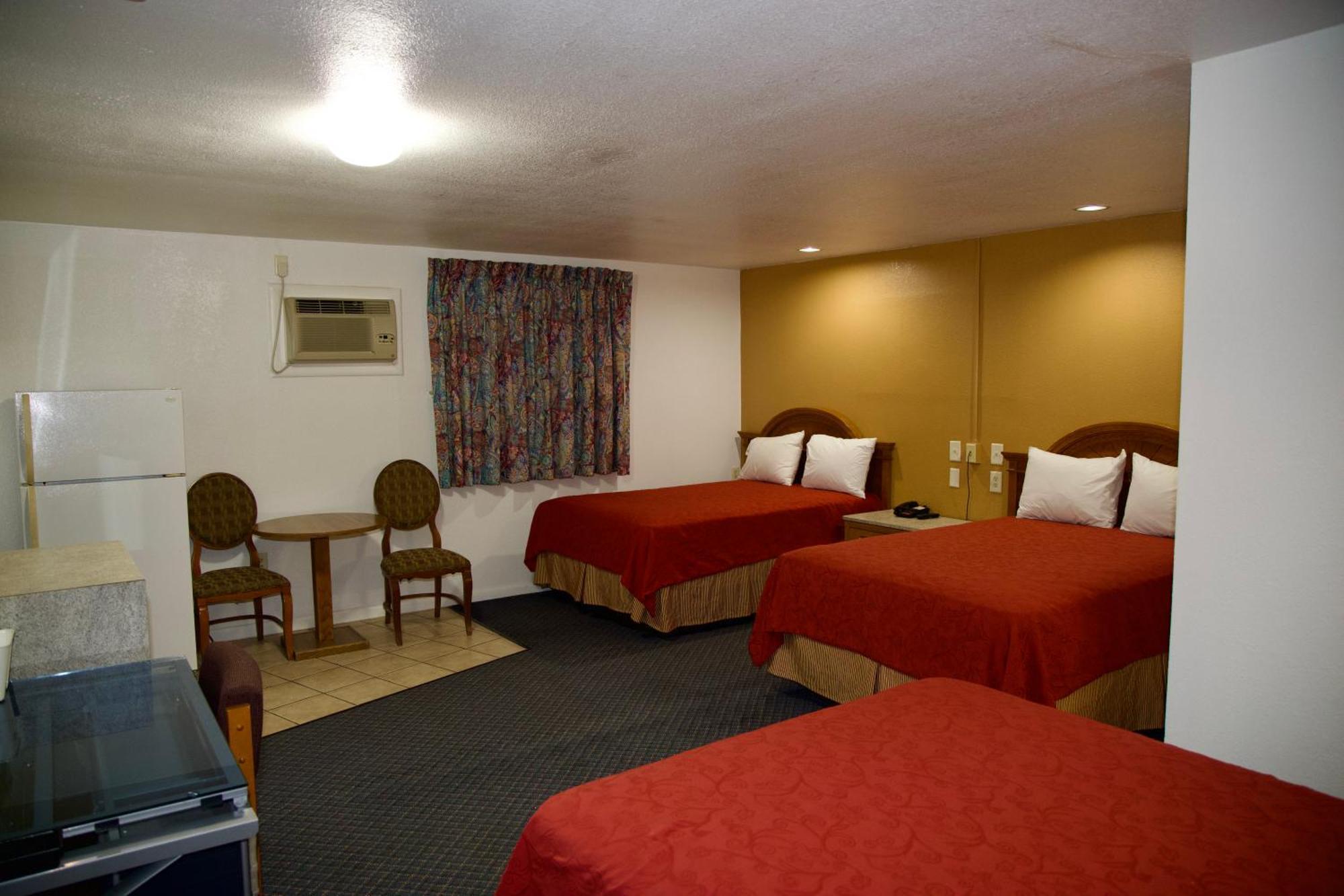 Room Three Double Beds