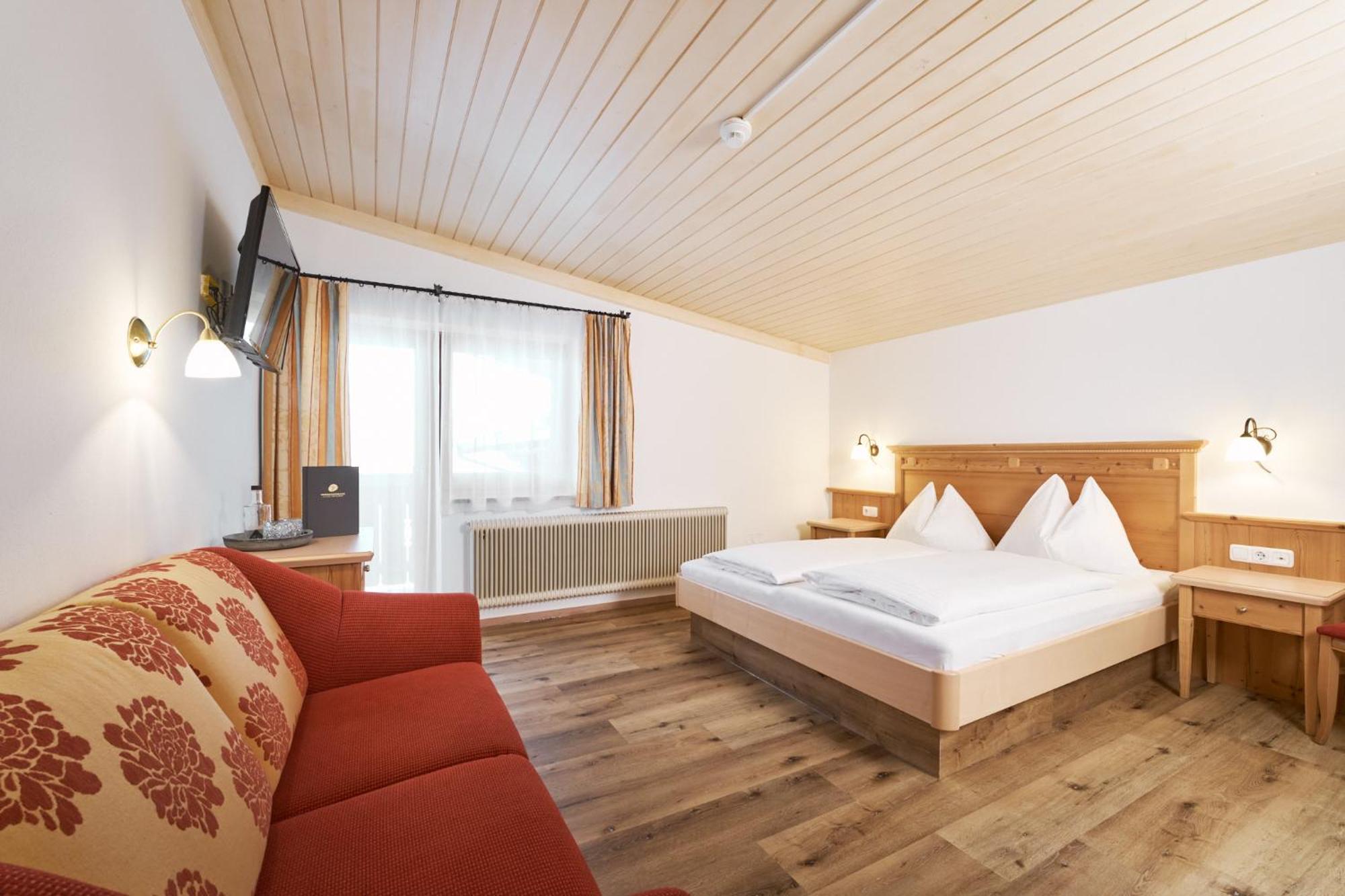 Deluxe Double Room Balcony