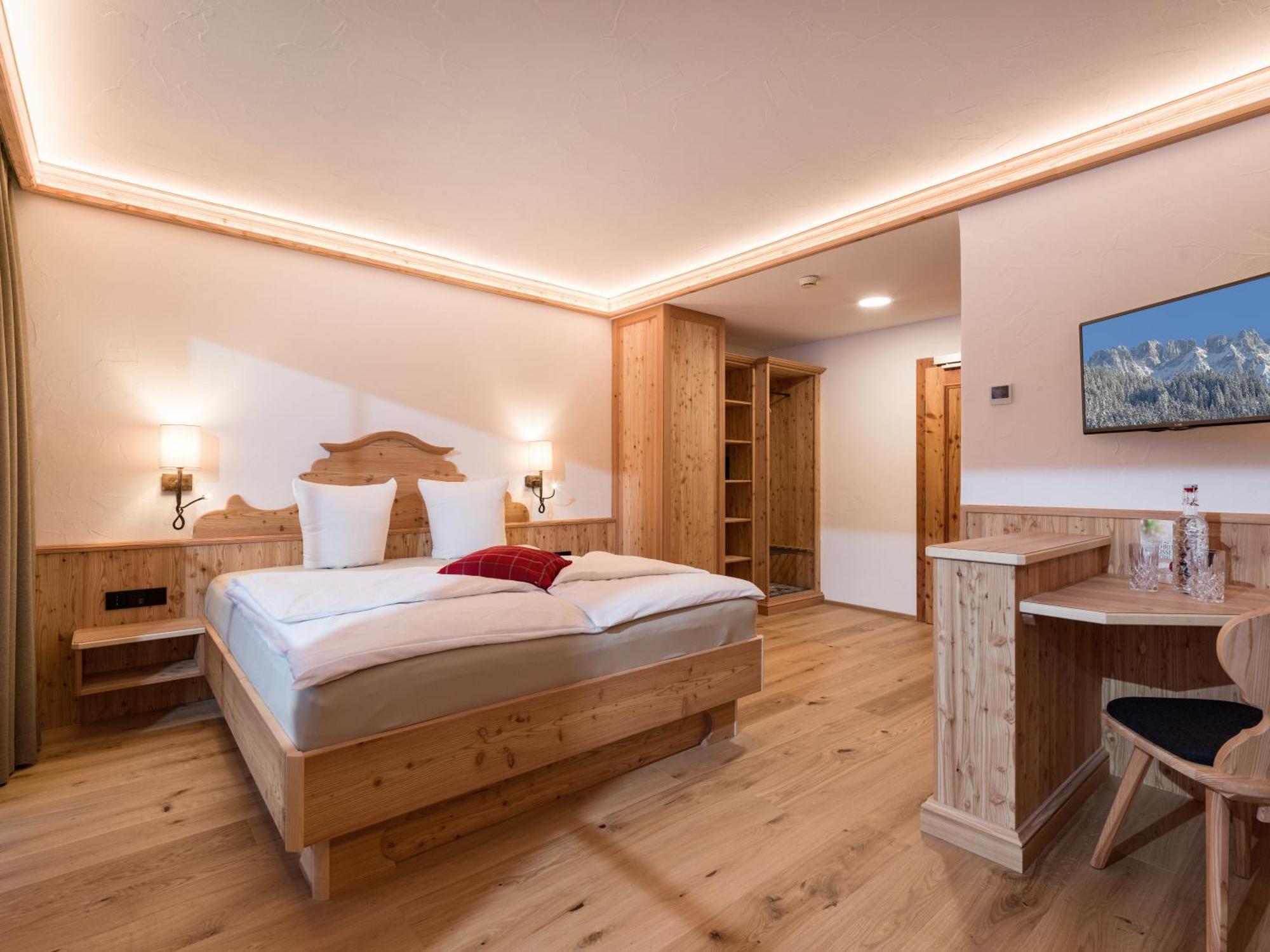 Large Double Room