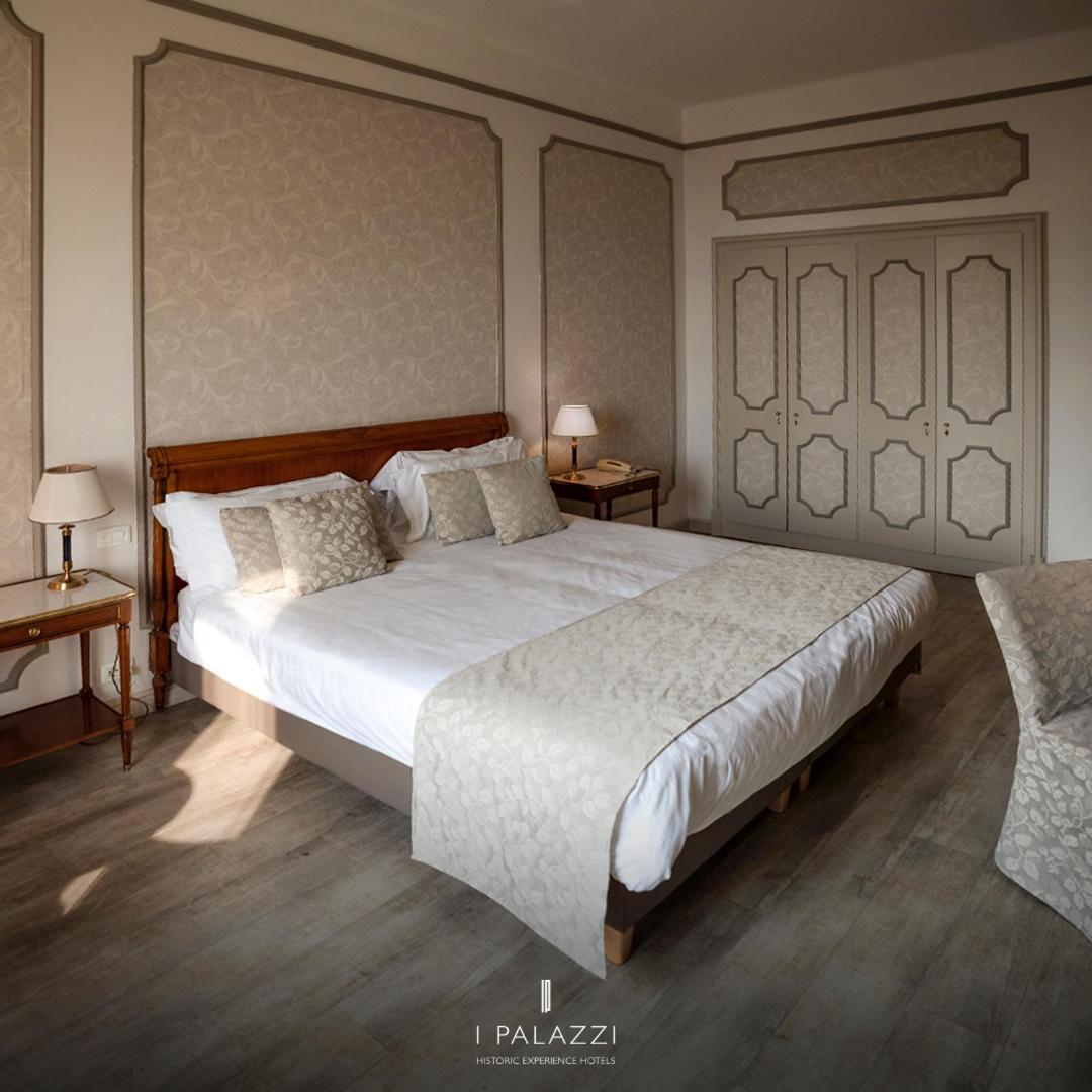 Double Room Lake View