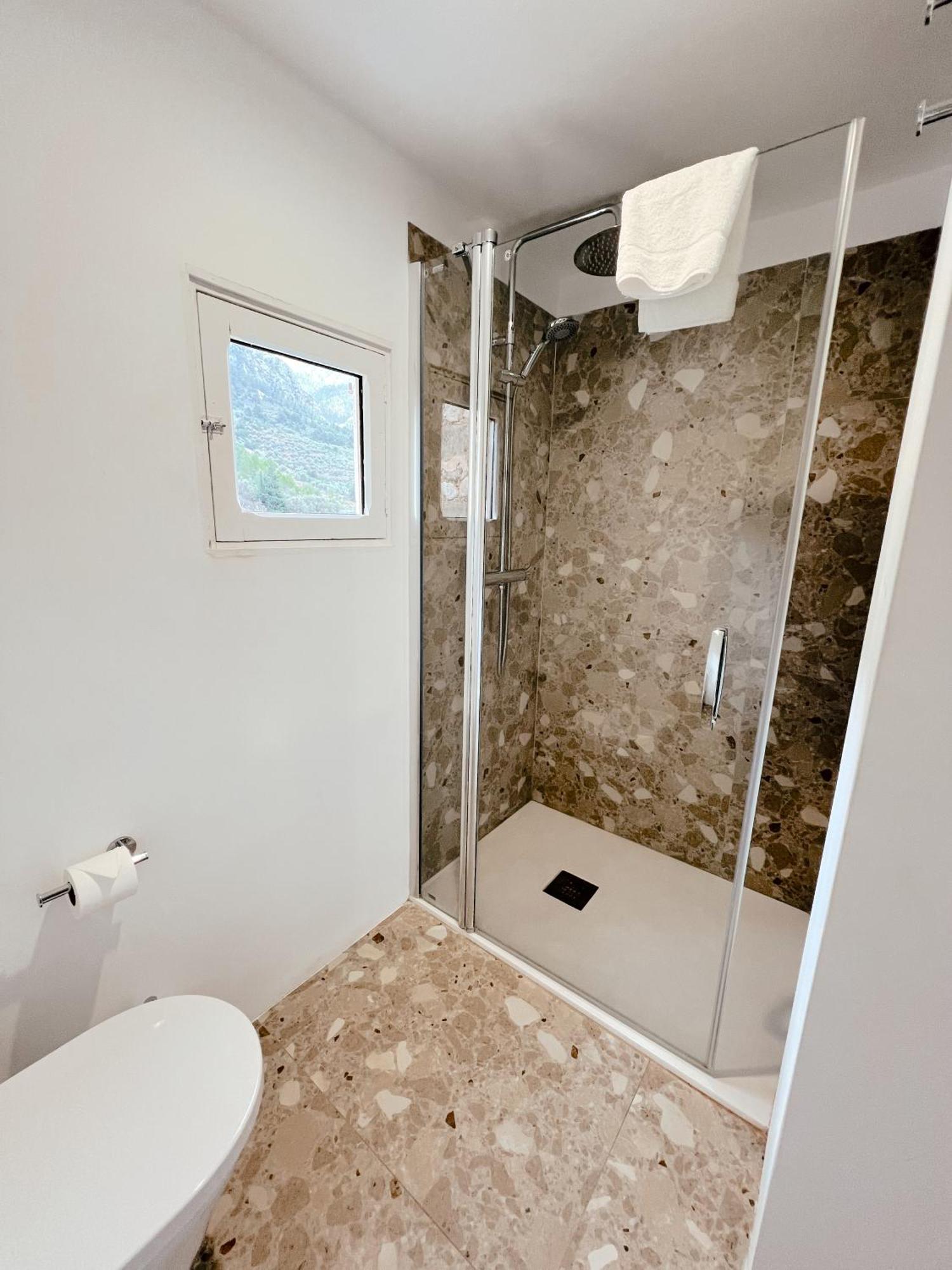 Deluxe Double Room Balcony
