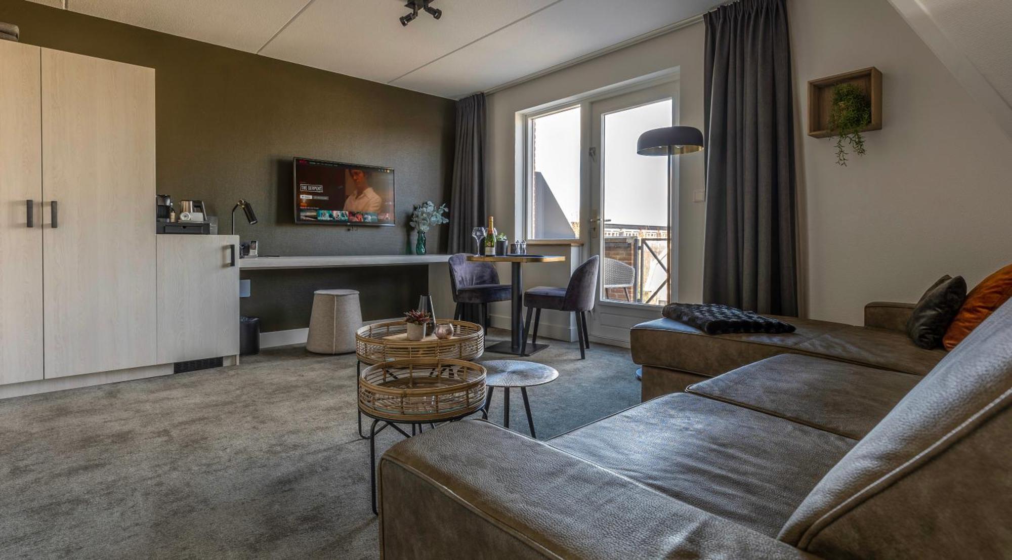 Junior Suite Balcony