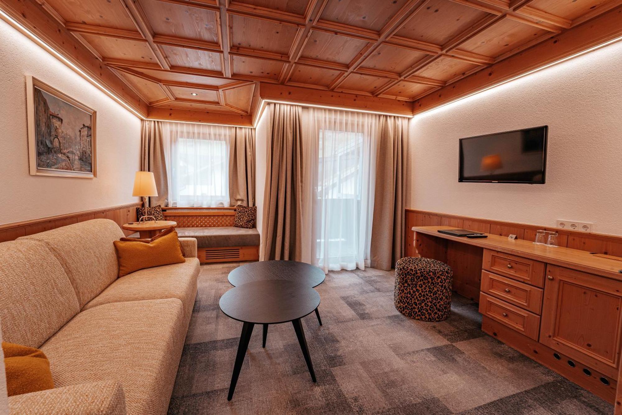 Junior Suite Balcony