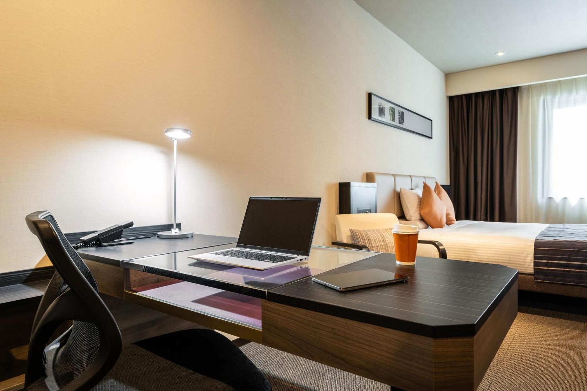 Standard King Room Non-Smoking Eco Plan No Room Cleaning Service