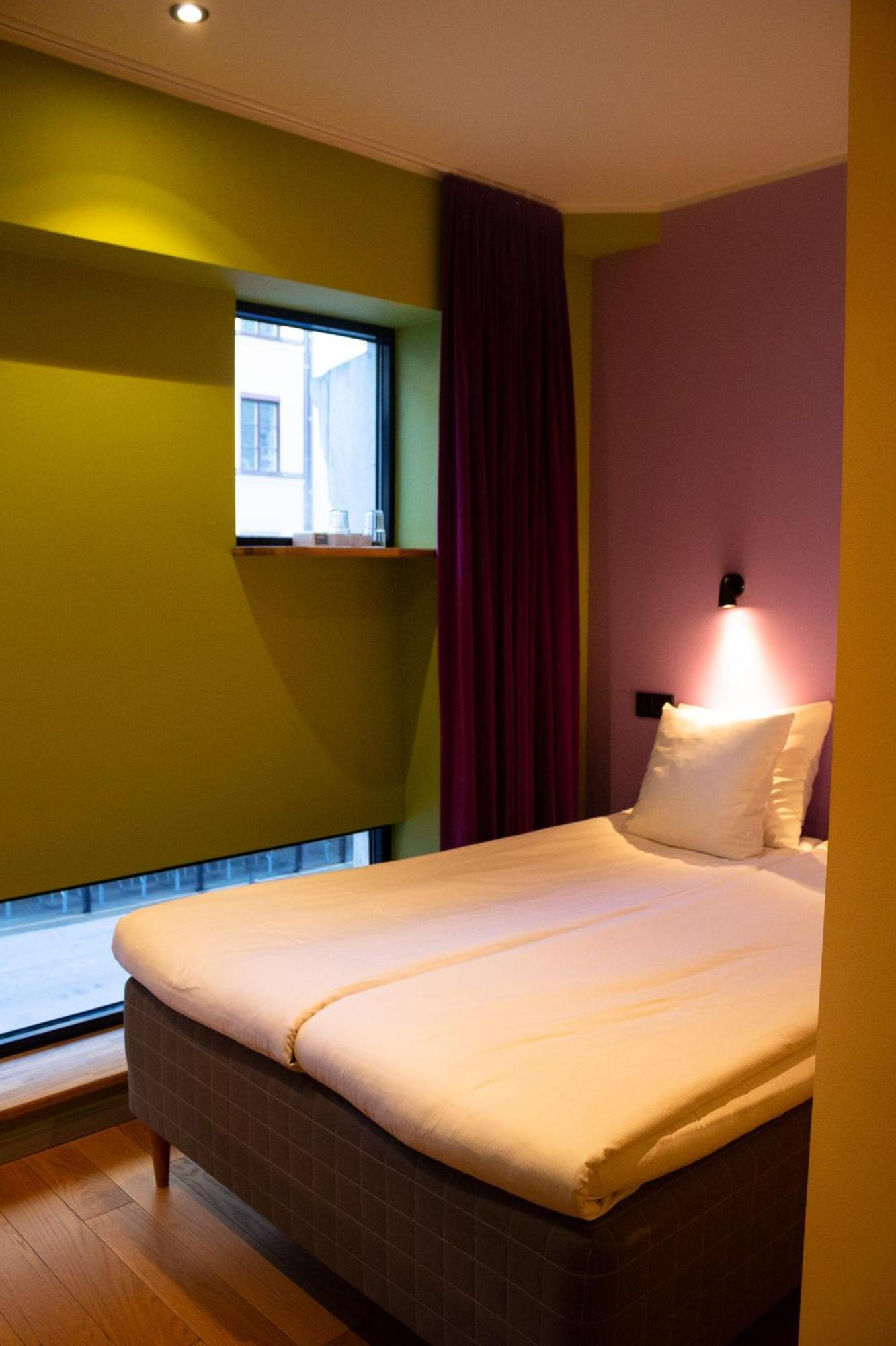 Standard Single Room,1636777338:JPEG