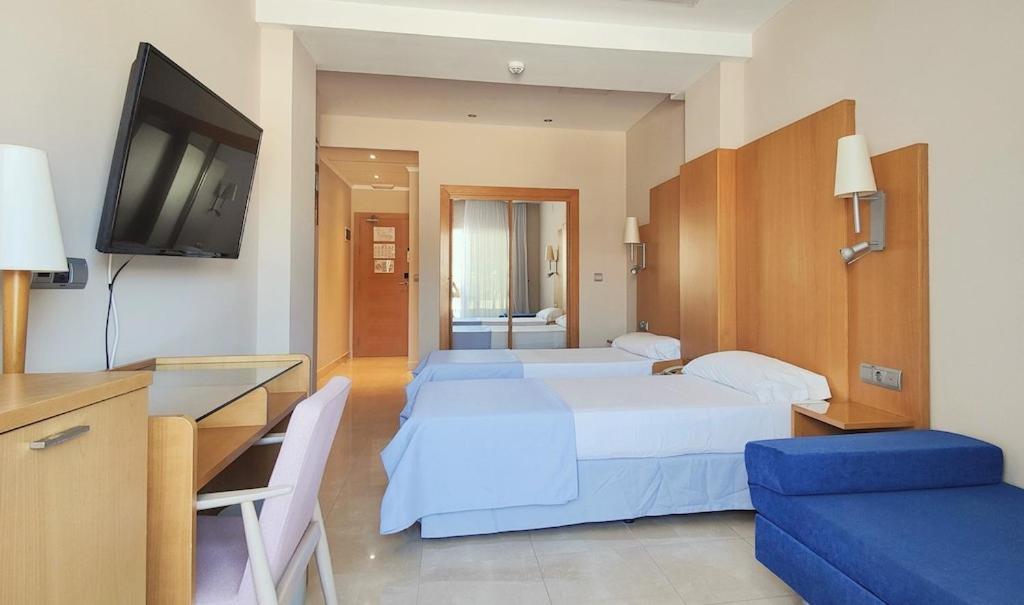 Family Room Side Sea View