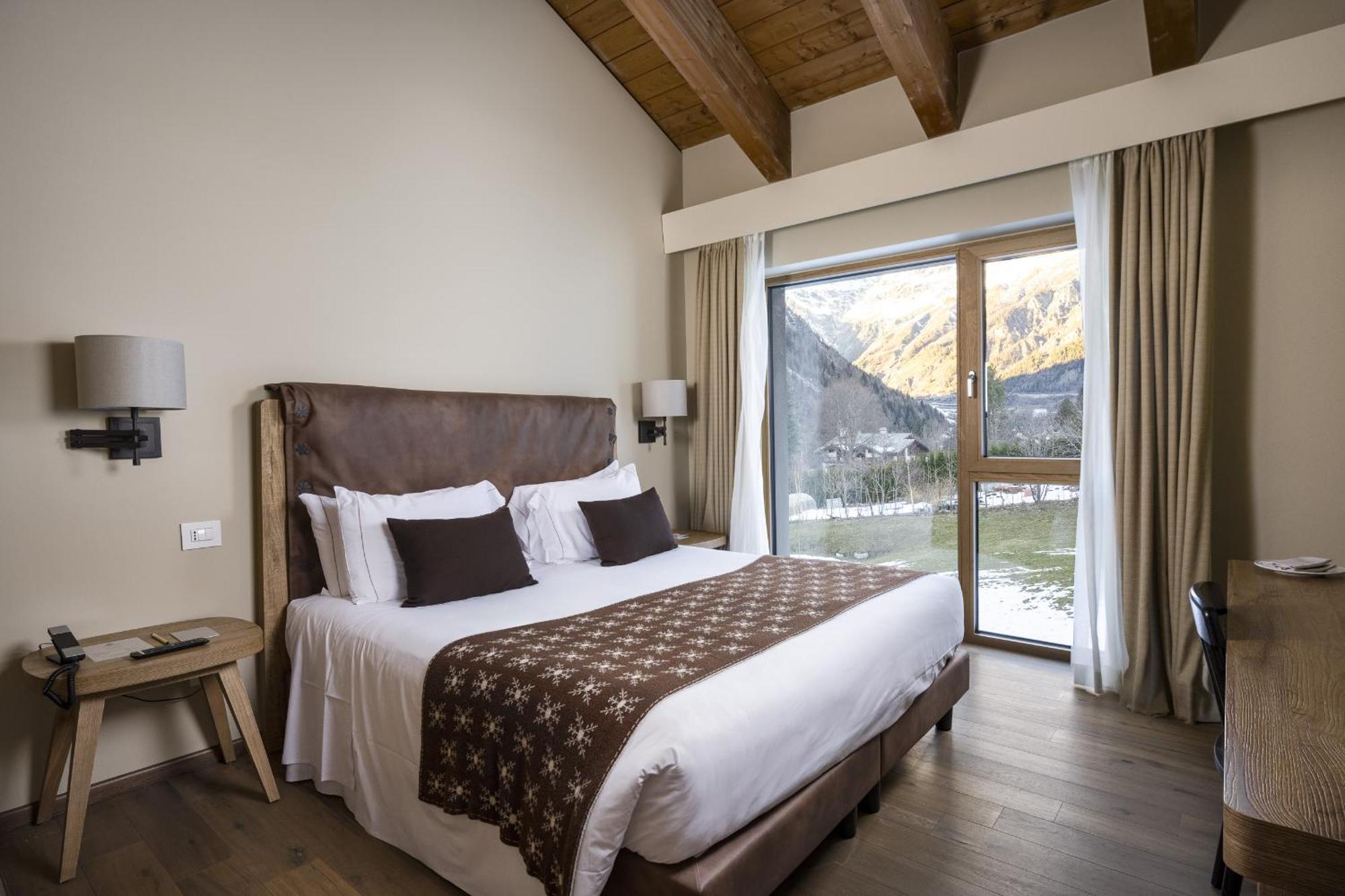 Double or Twin Comfort Room Mountain View
