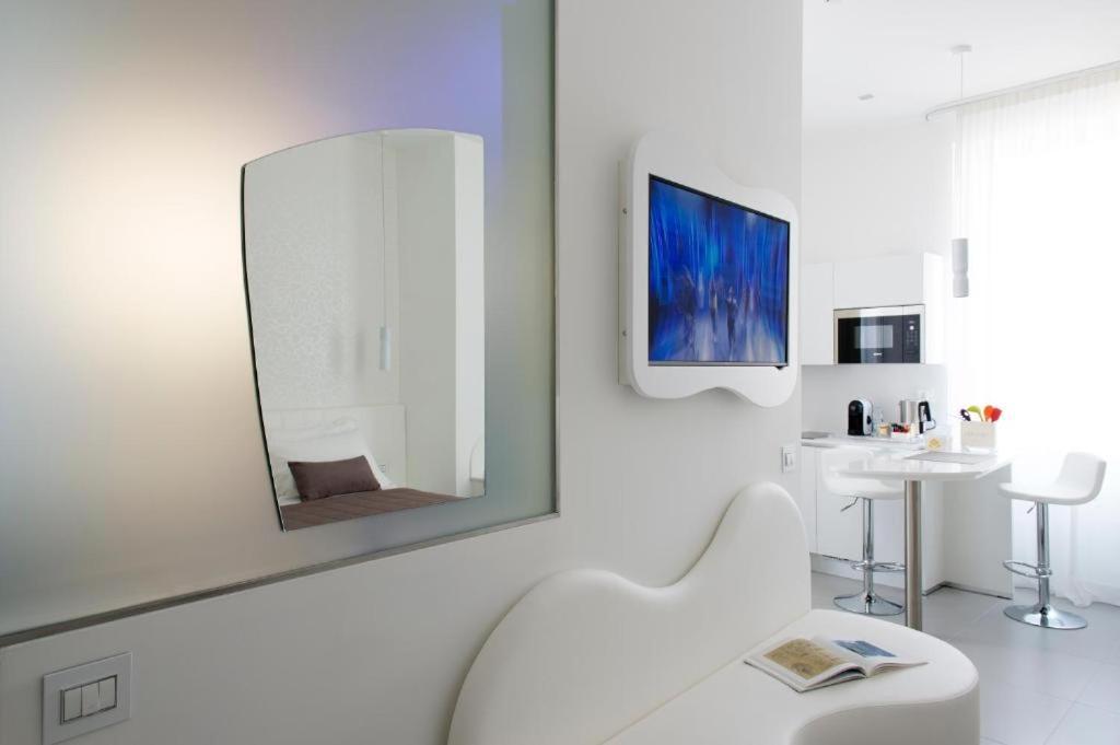 Studio Spa Bath