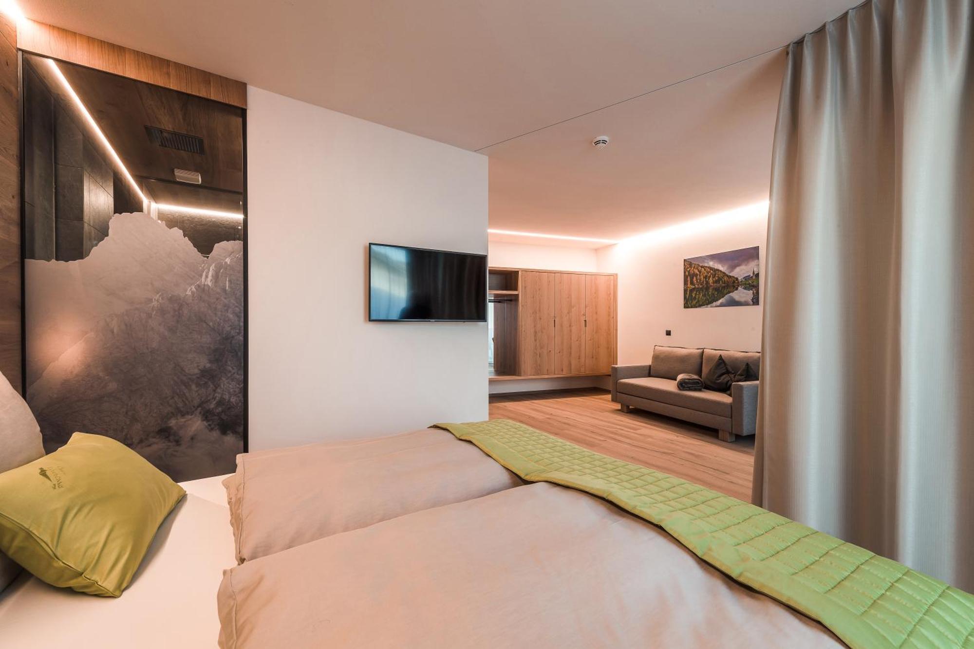 Superior Double Room Mountain View