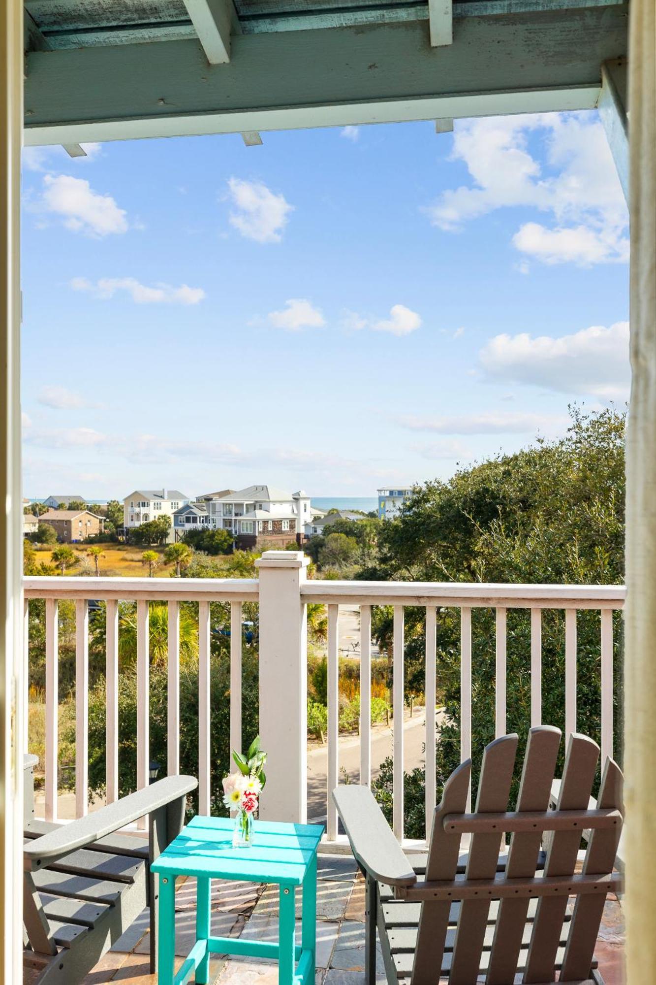 Top Floor King Suite Ocean View