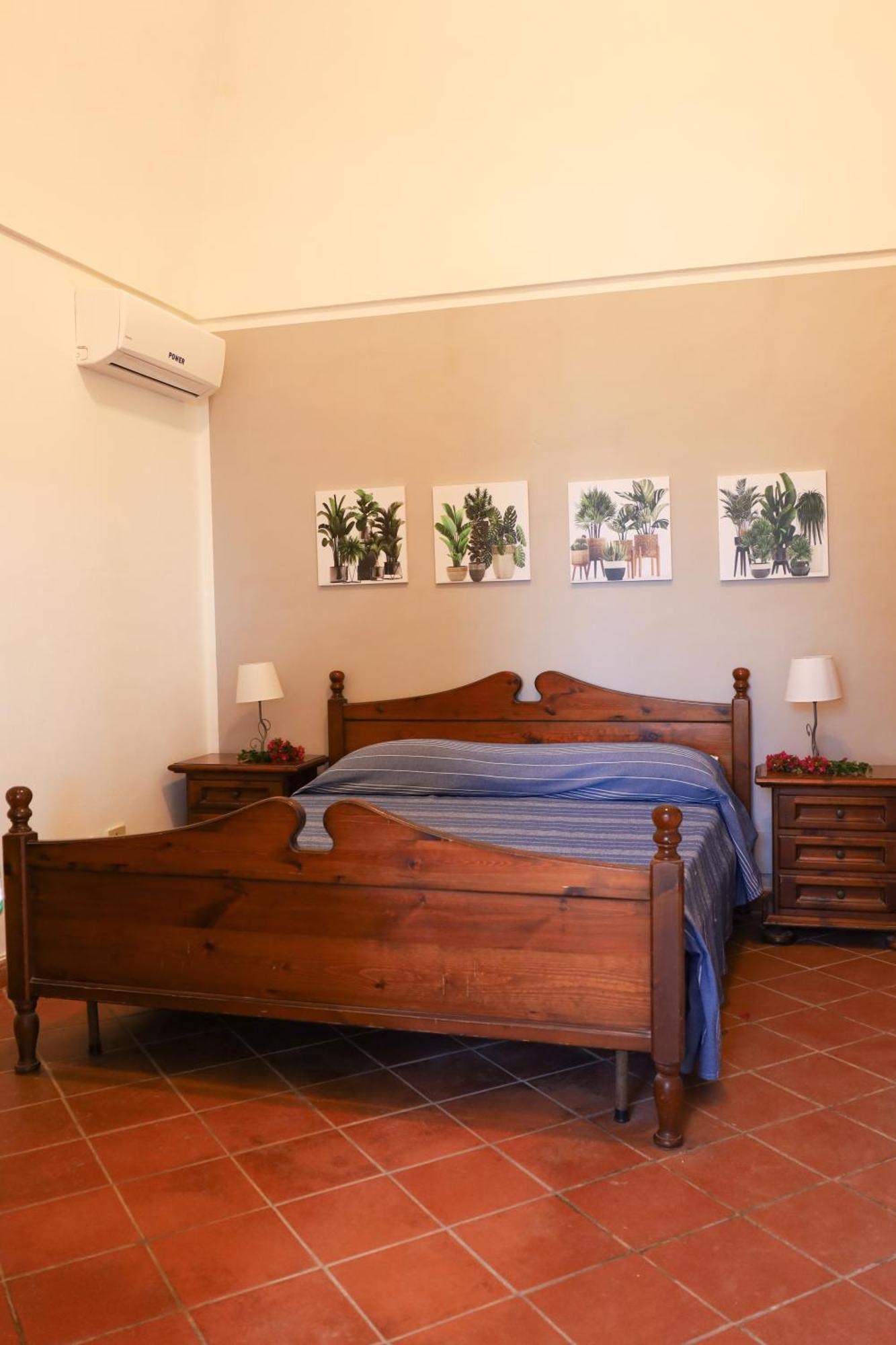 King Room Garden View