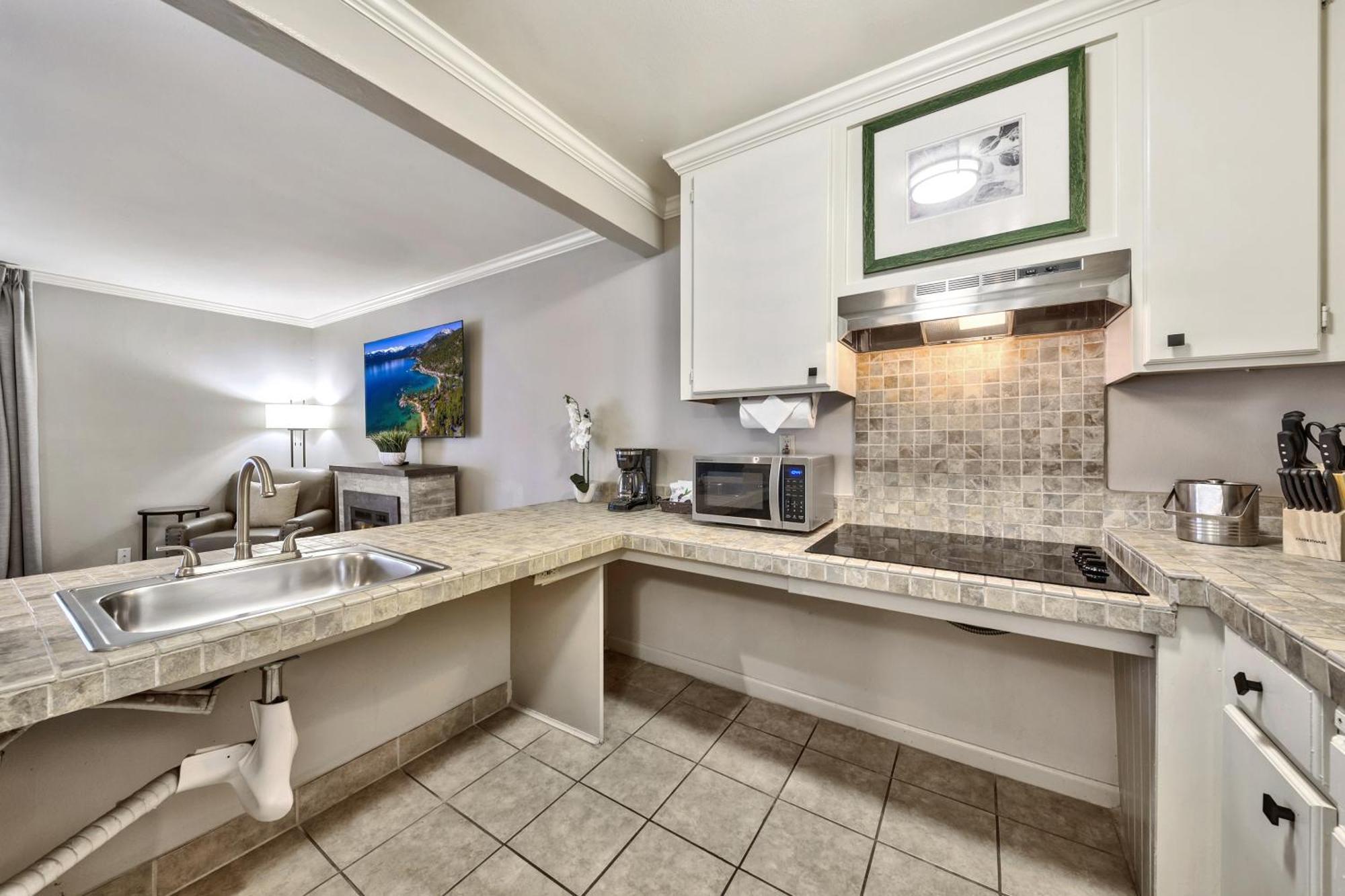 ADA One Bedroom Suite