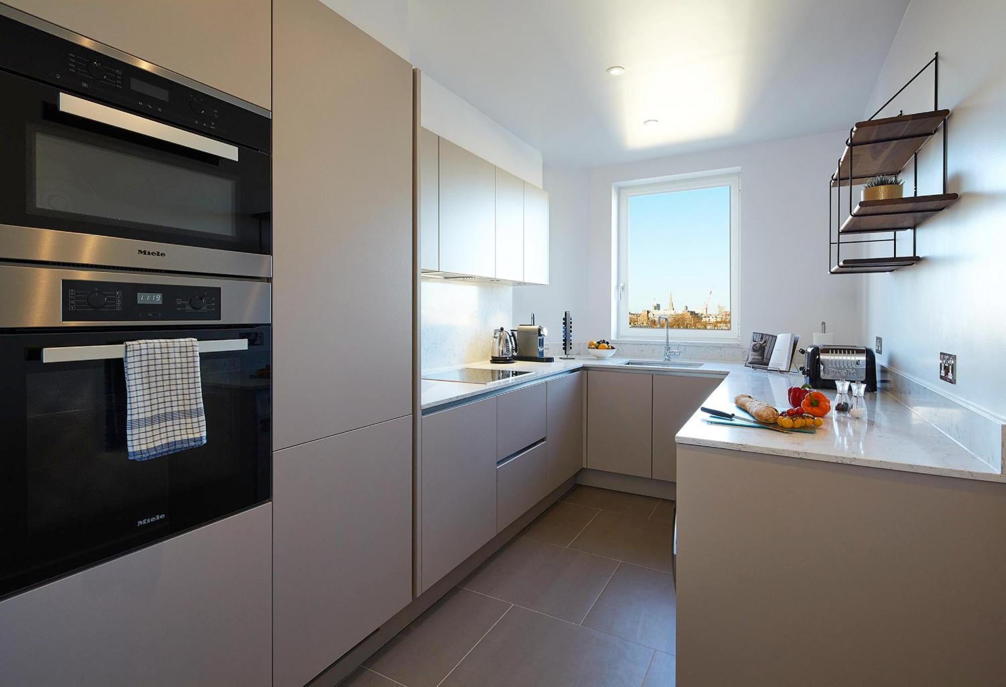 Superior One Bedroom Apartment No Cloakroom