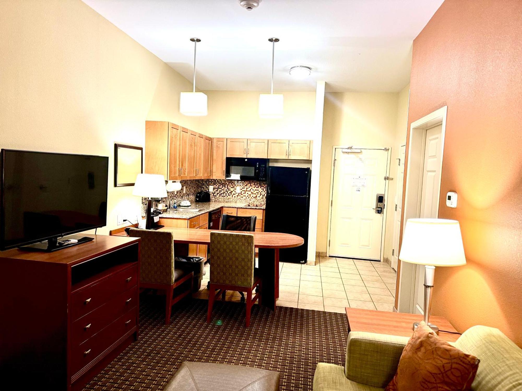 Efficiency King Suite Accessible or Non-Smoking