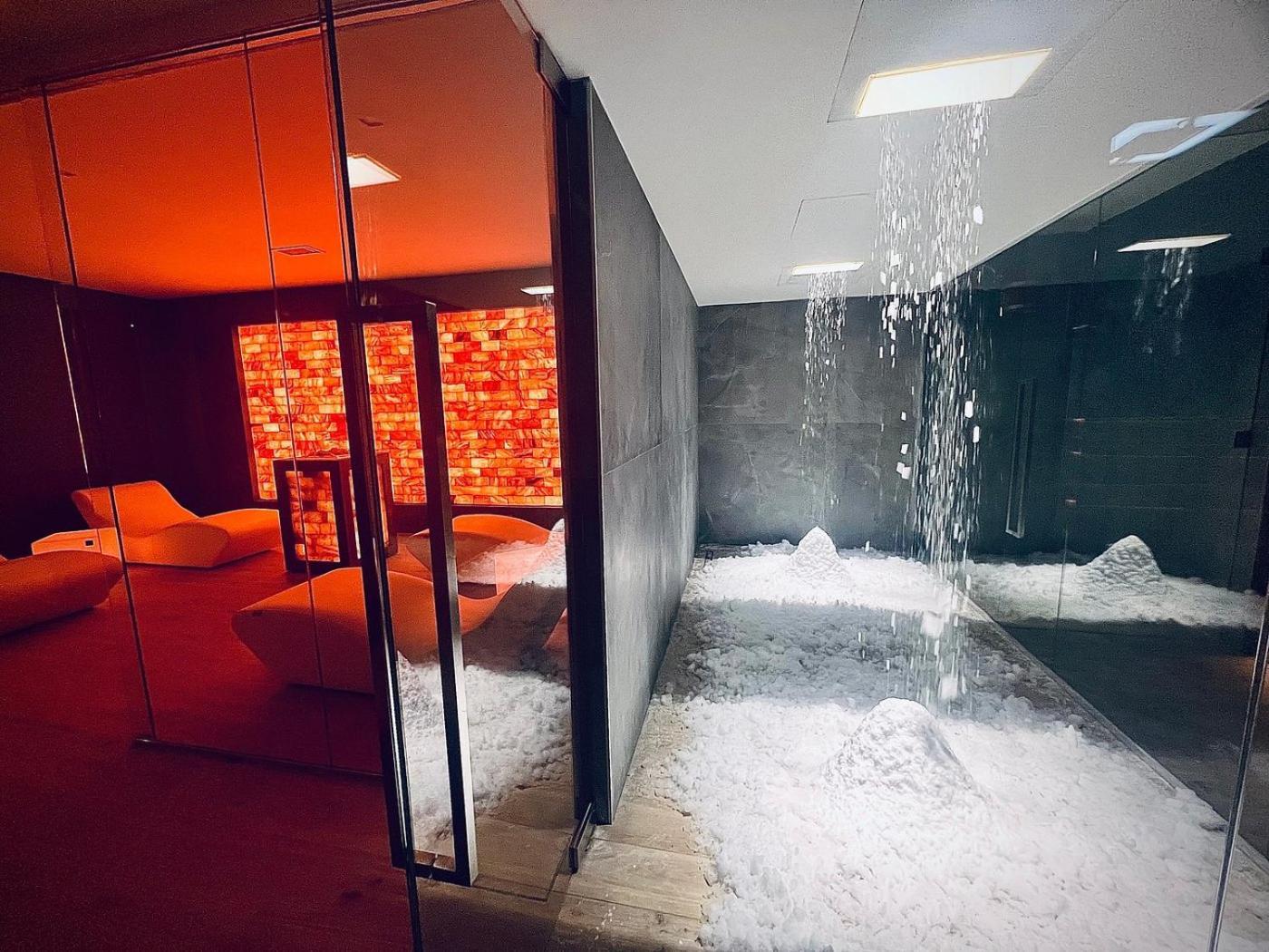double room spa access