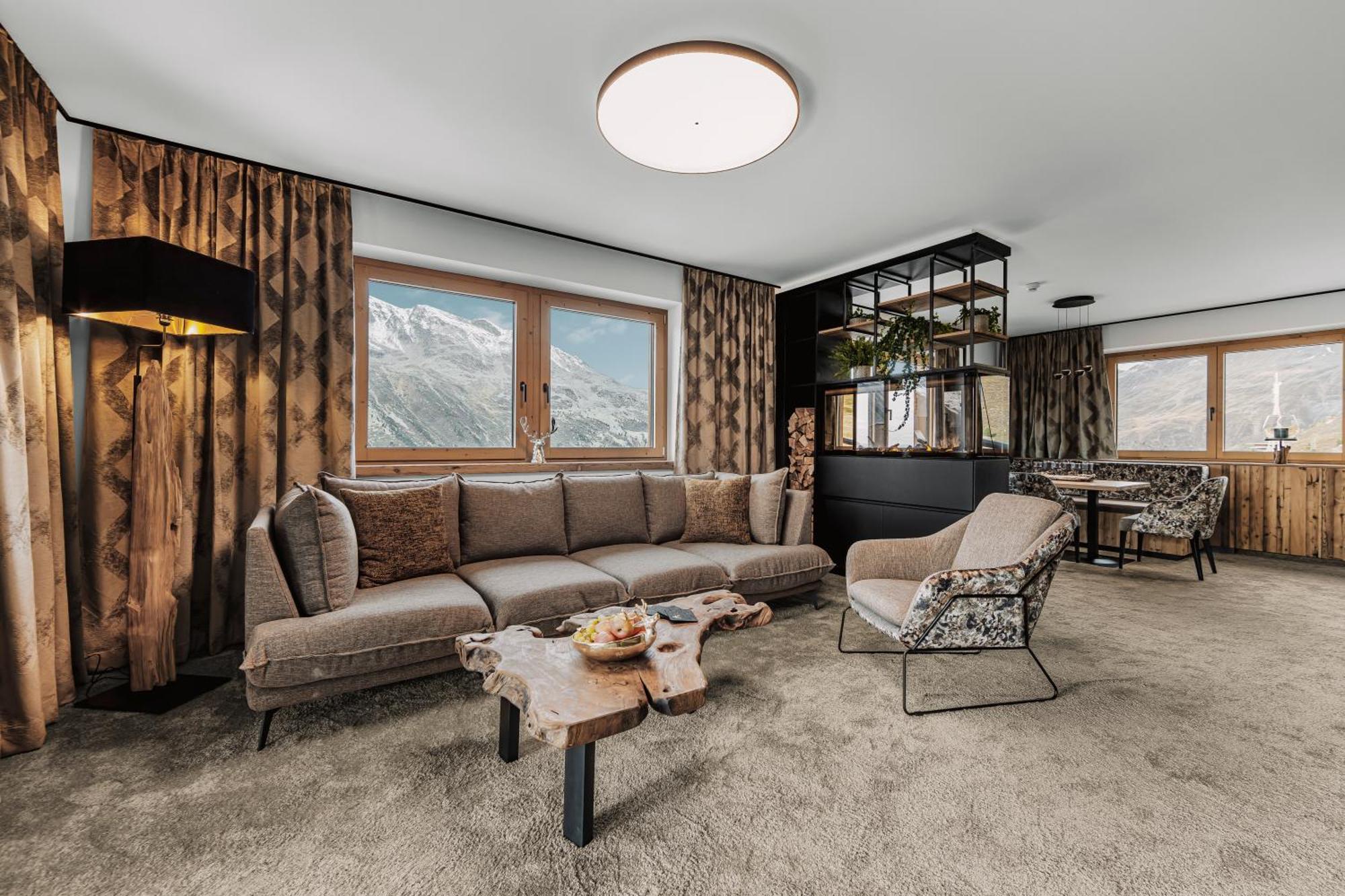 Superior Chalet