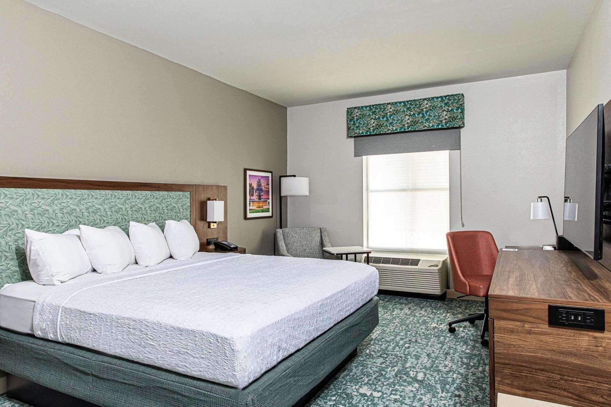 King Room,1639561720:JPEG