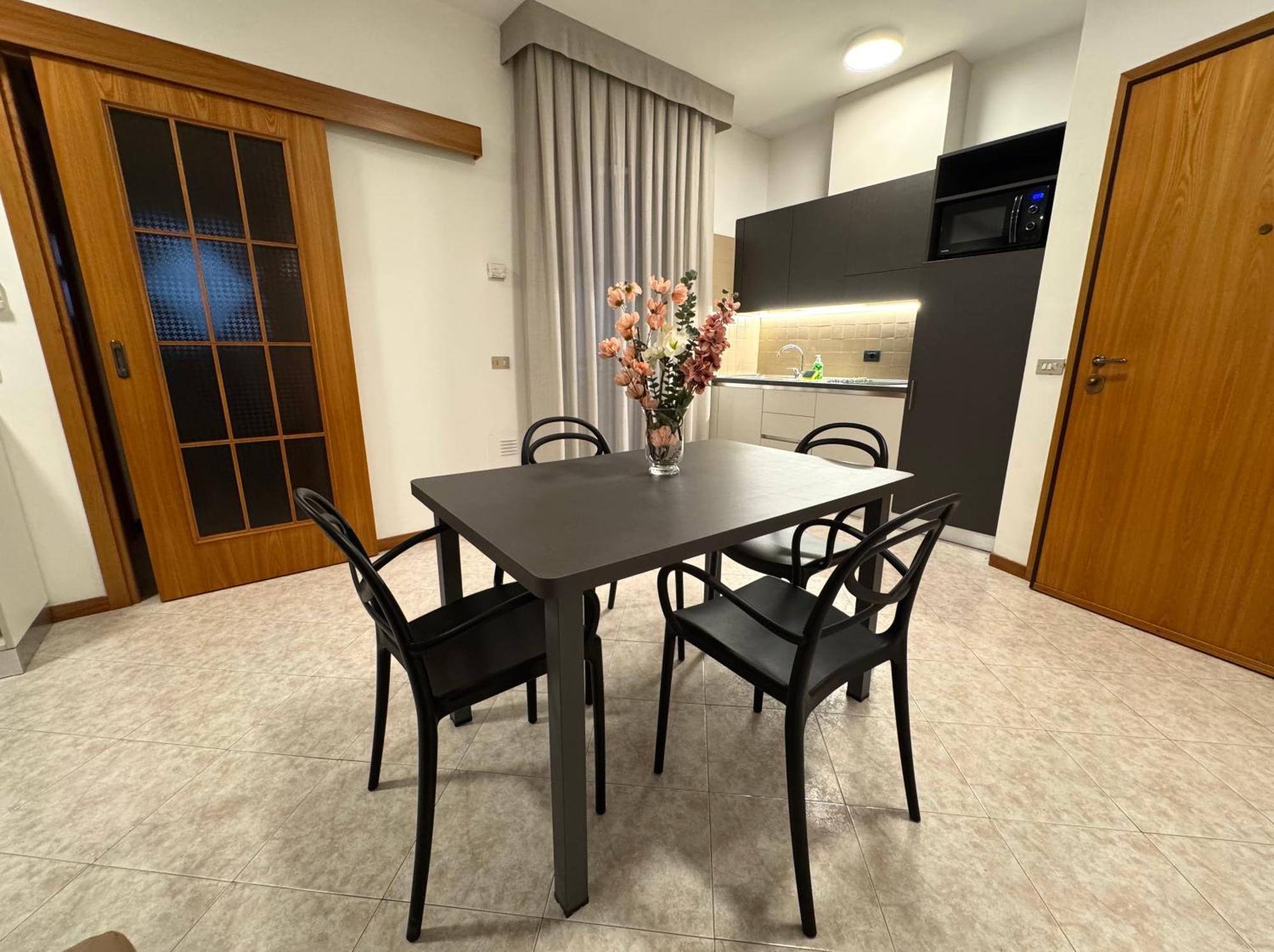 One-Bedroom Deluxe Apartment