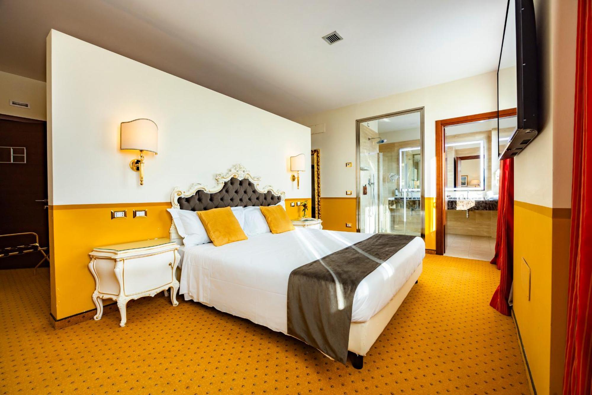 Suite Venezia