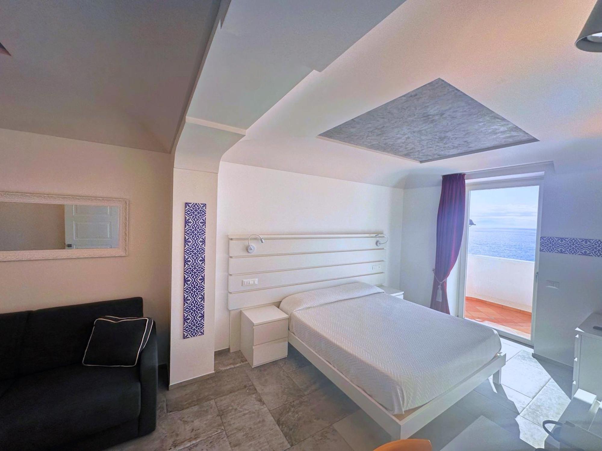 Junior Suite Balcony Sea View
