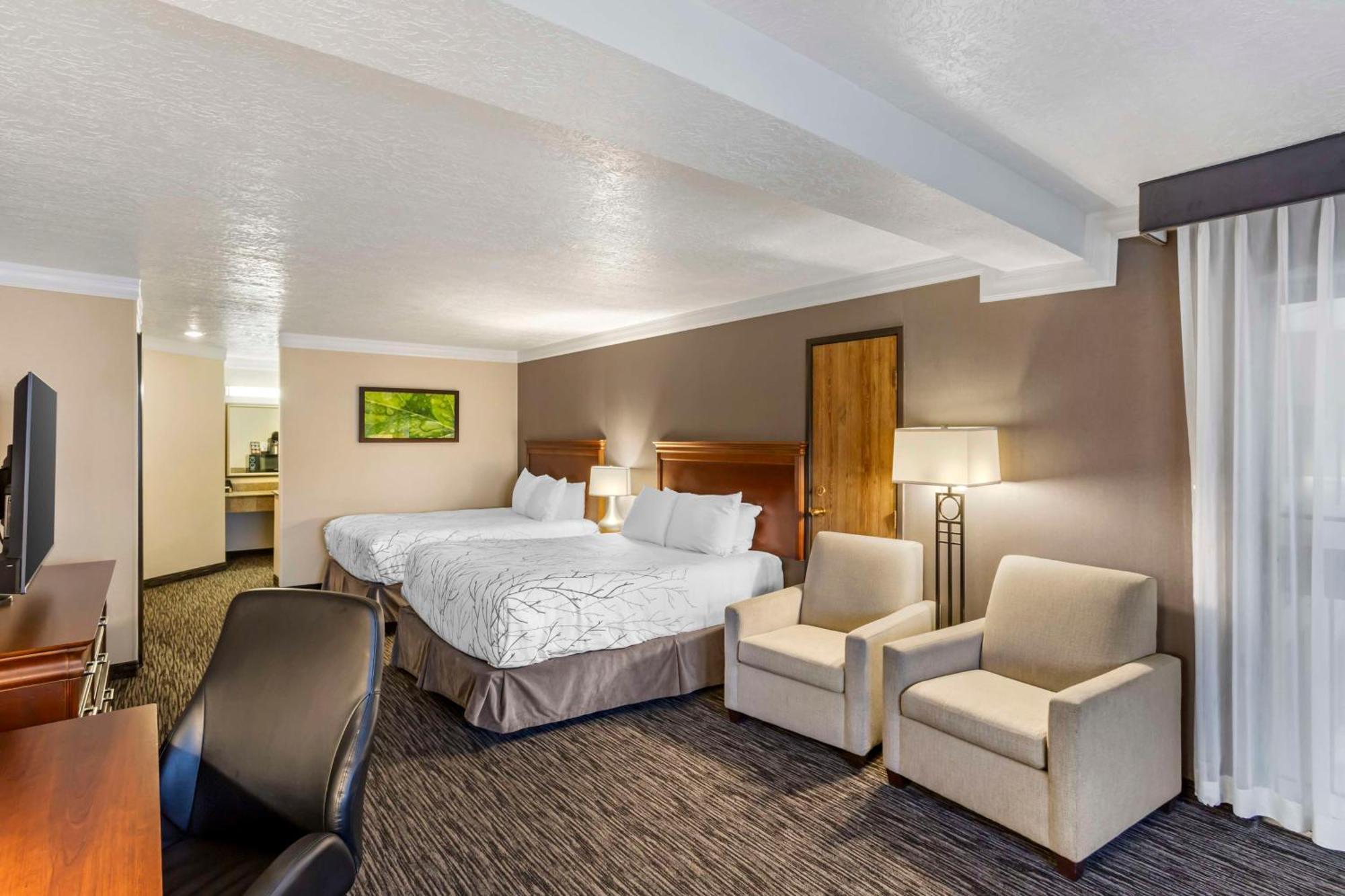 Oversized Queen Room Two Queen Beds