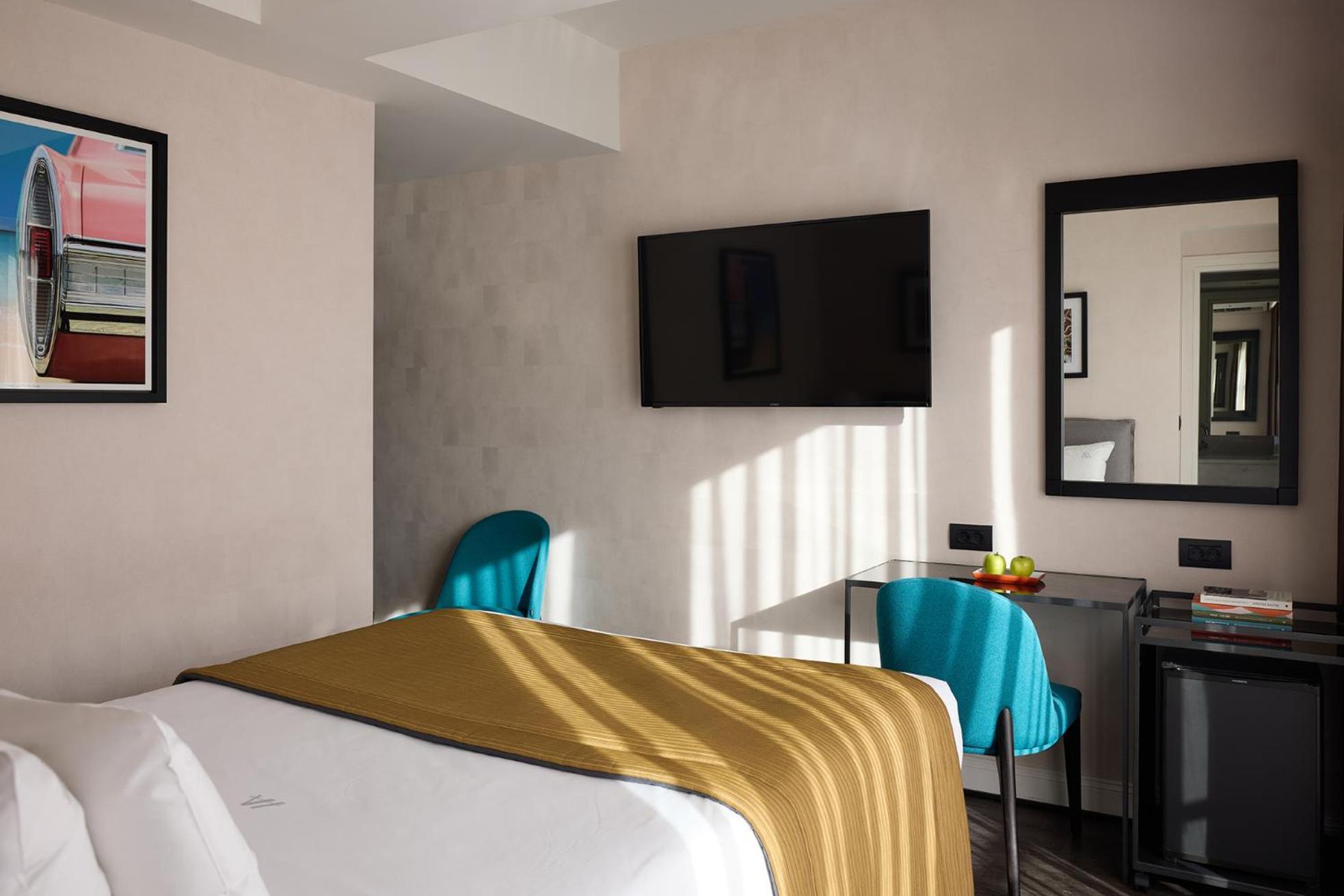 Superior Double or Twin Room City View