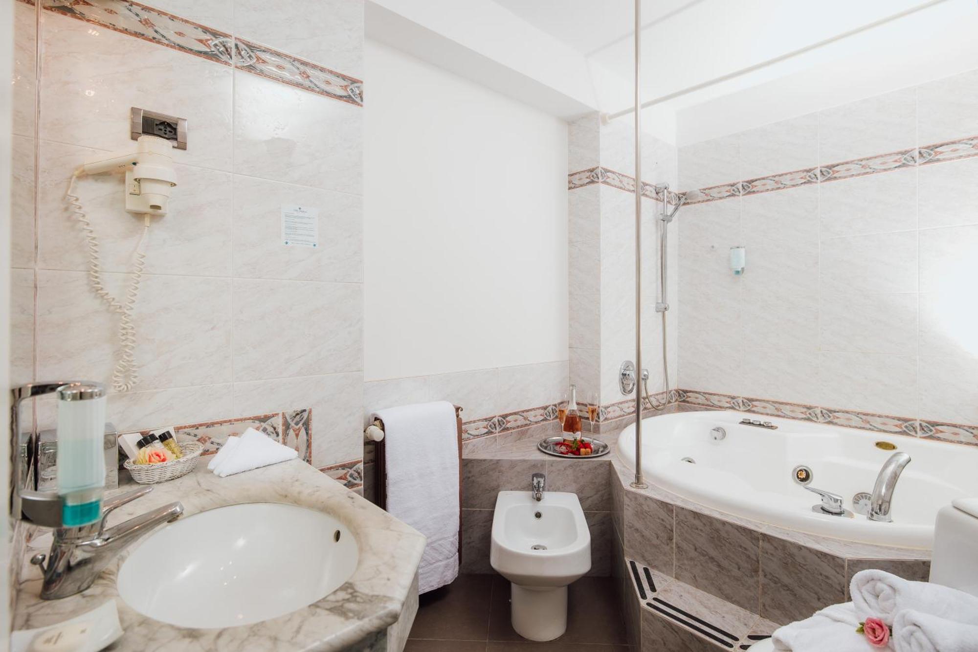 Standard Double or Twin Room Balcony