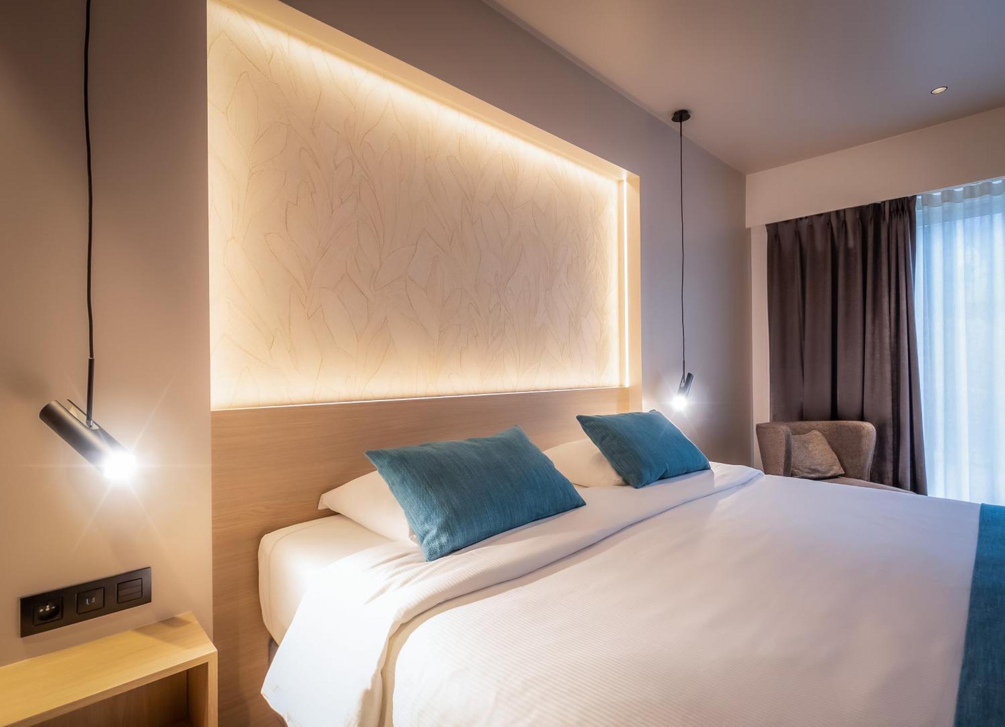 Superior Terrace Room