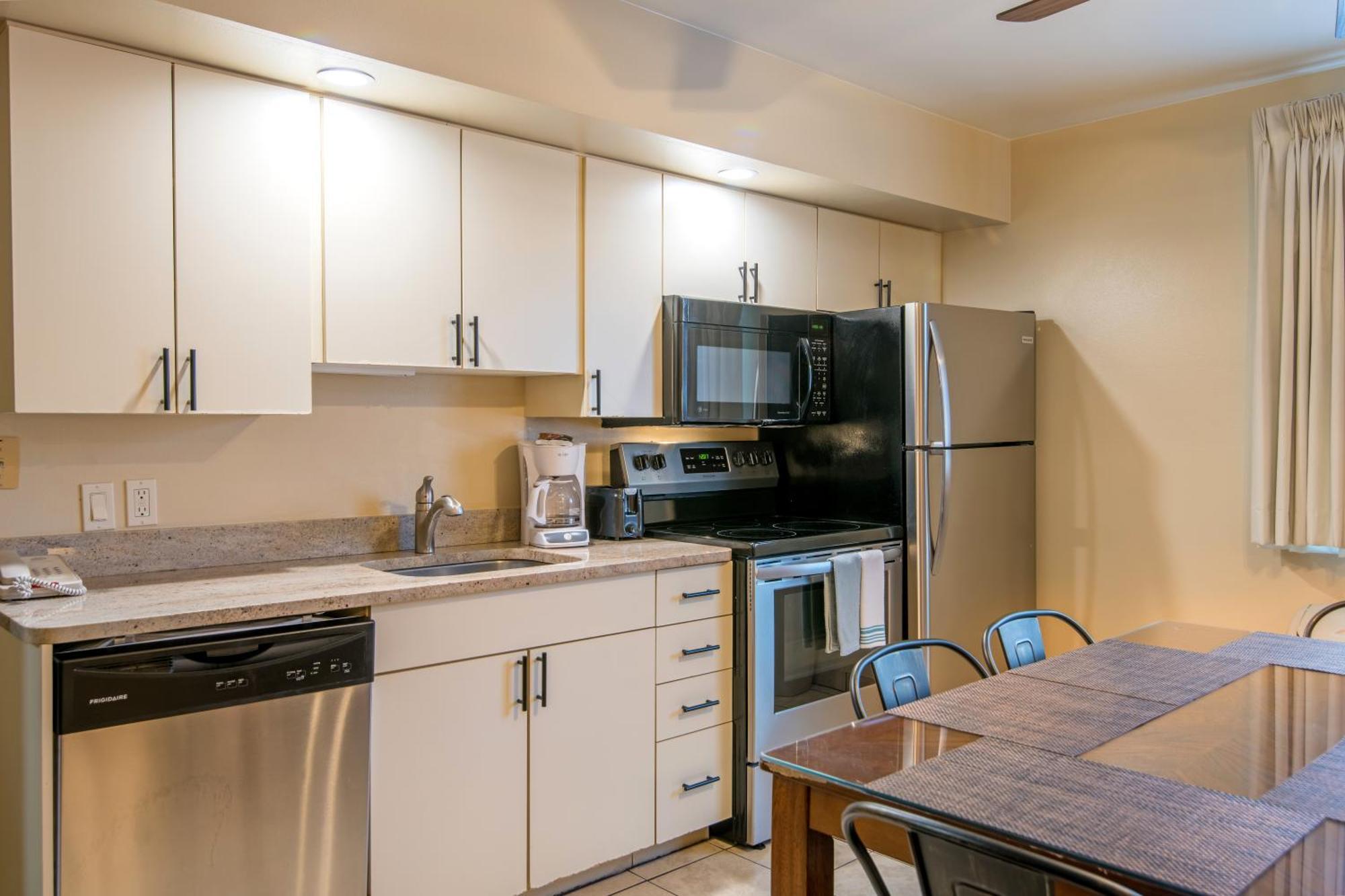 Three Queen Beds Kitchen