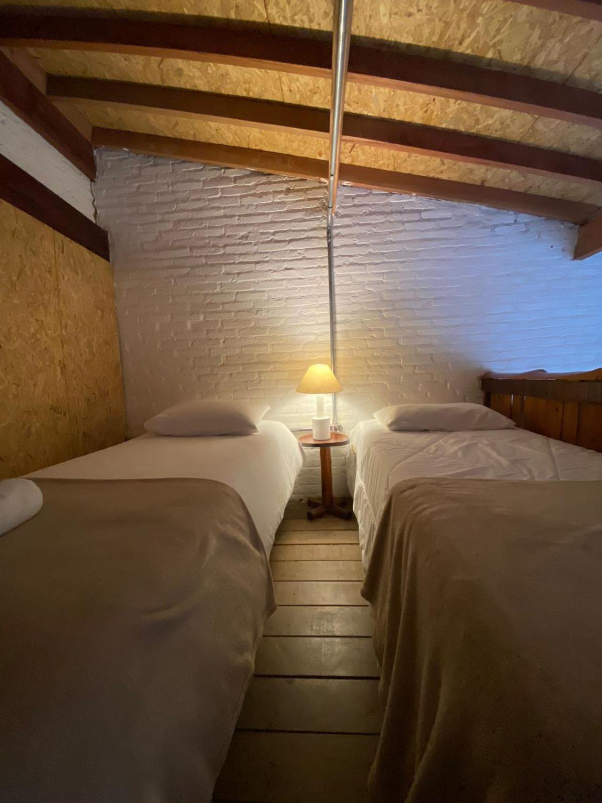 Single Bed Mixed Dormitory Room