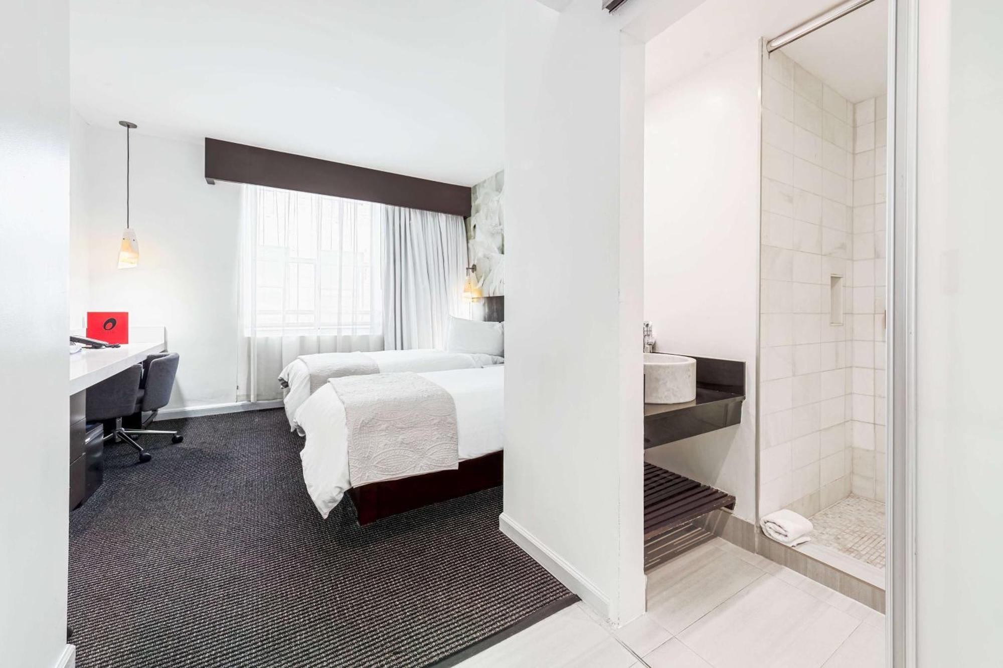 Twin Room Non-Smoking