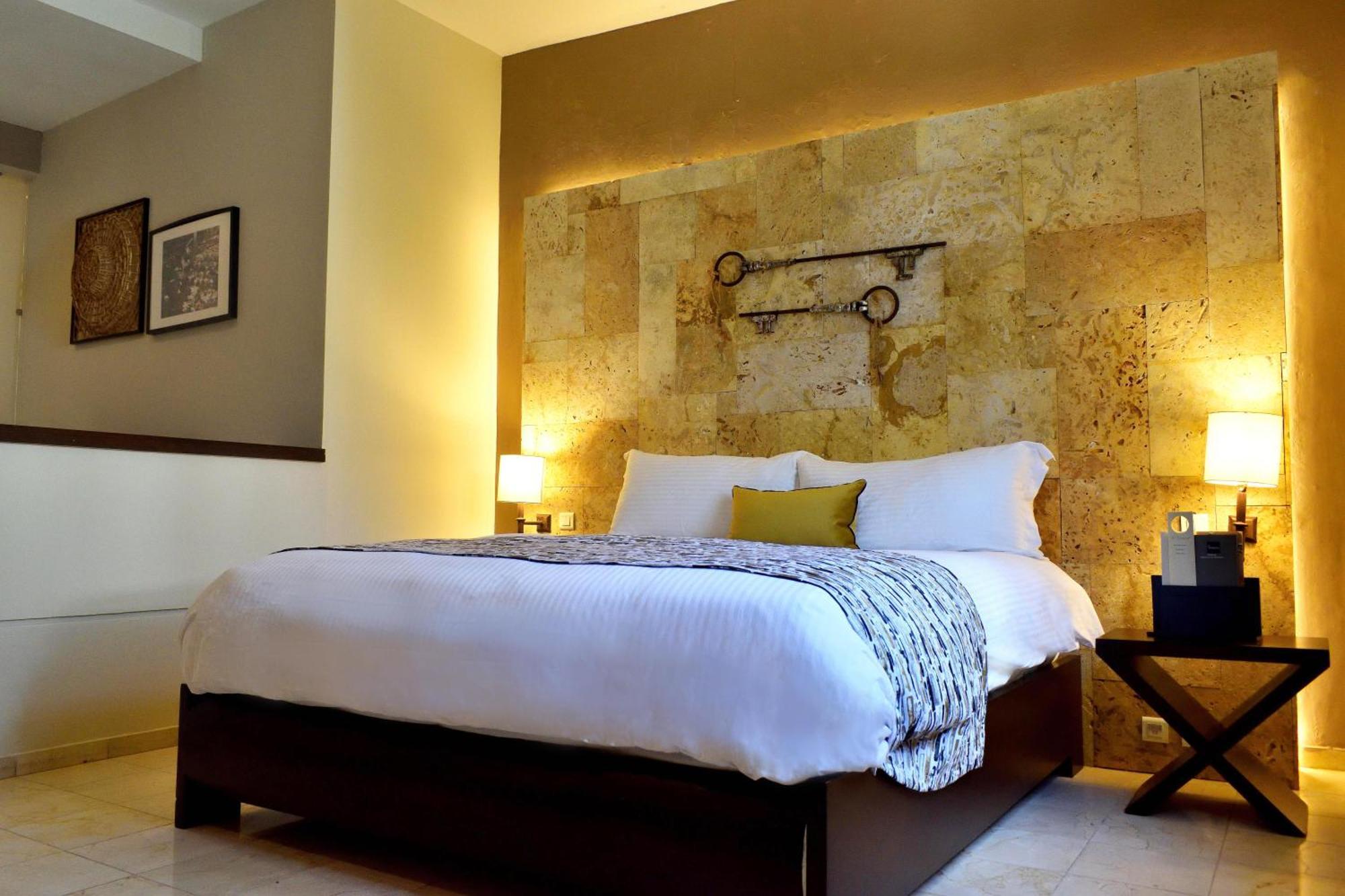 Colonial Room