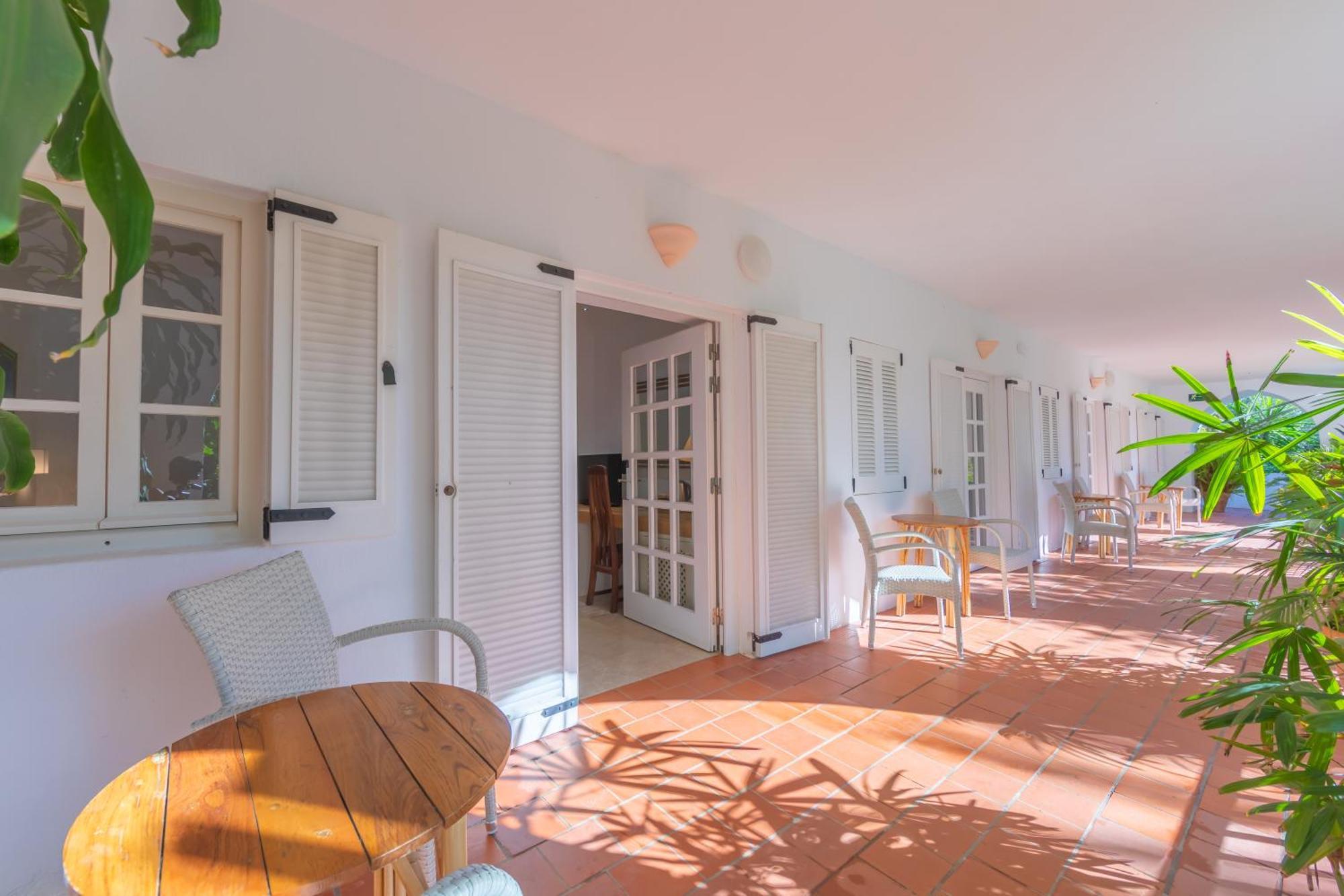 Double or Twin Room Mountain View