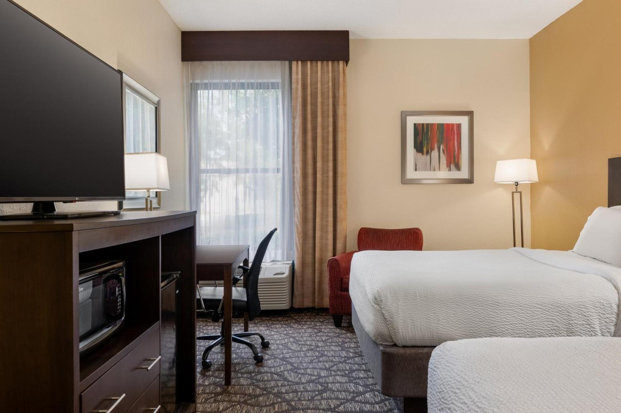 Standard Room Two Queen Beds