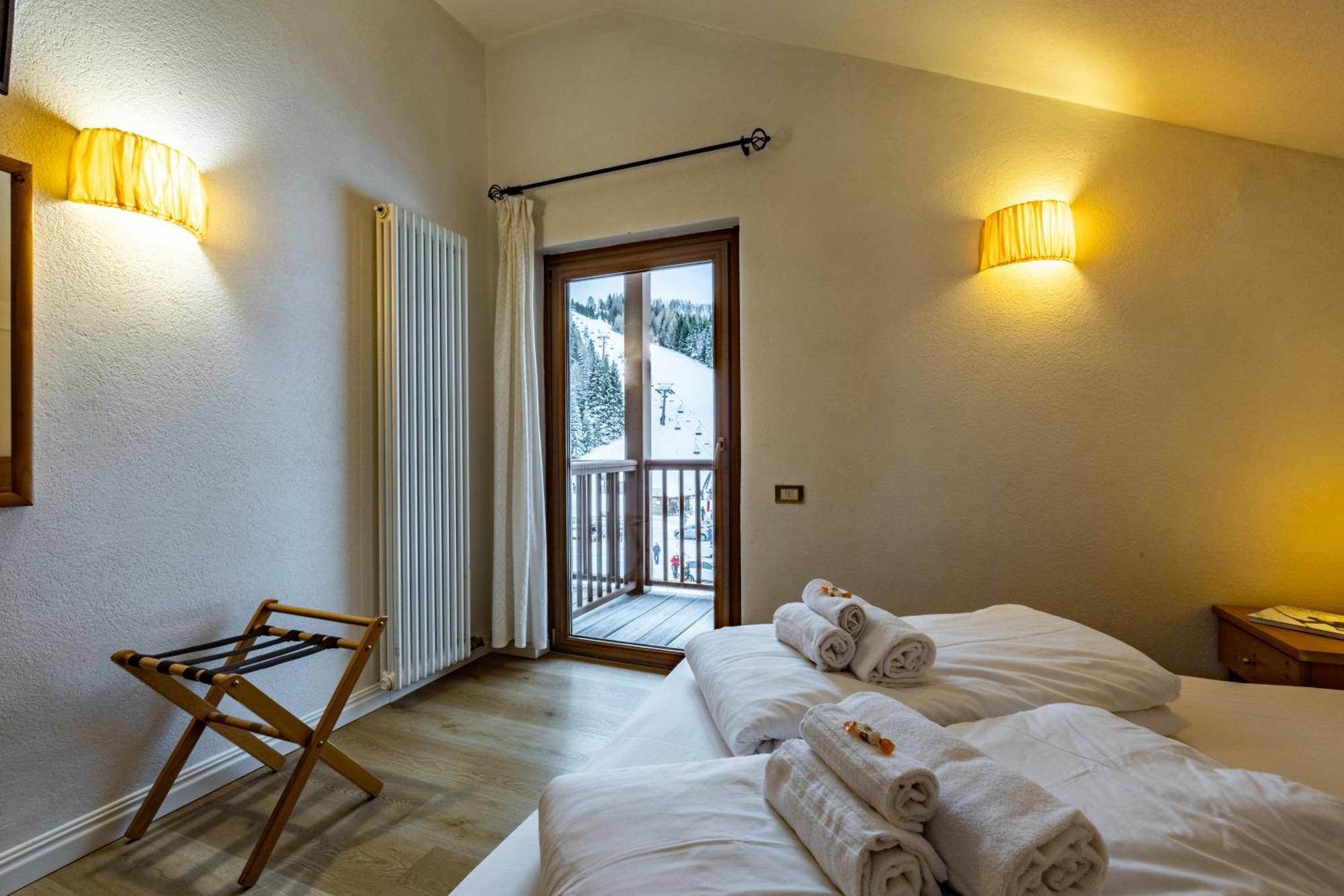 Double Room Mountain View