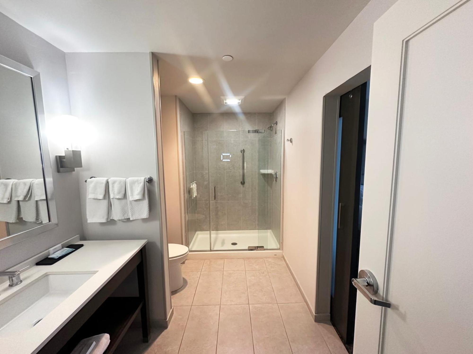 King Suite Hearing Access