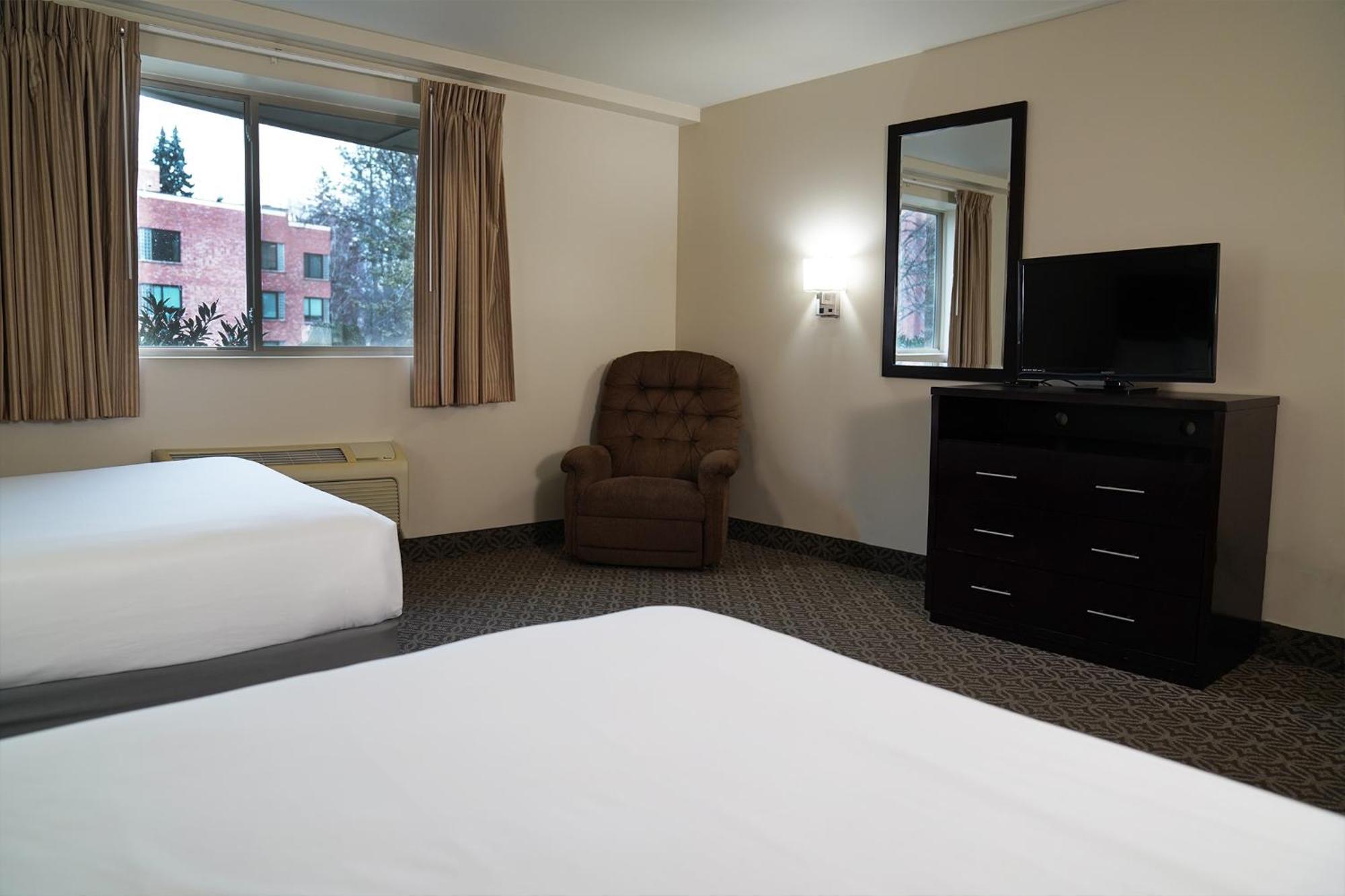 Queen Room Two Queen Beds