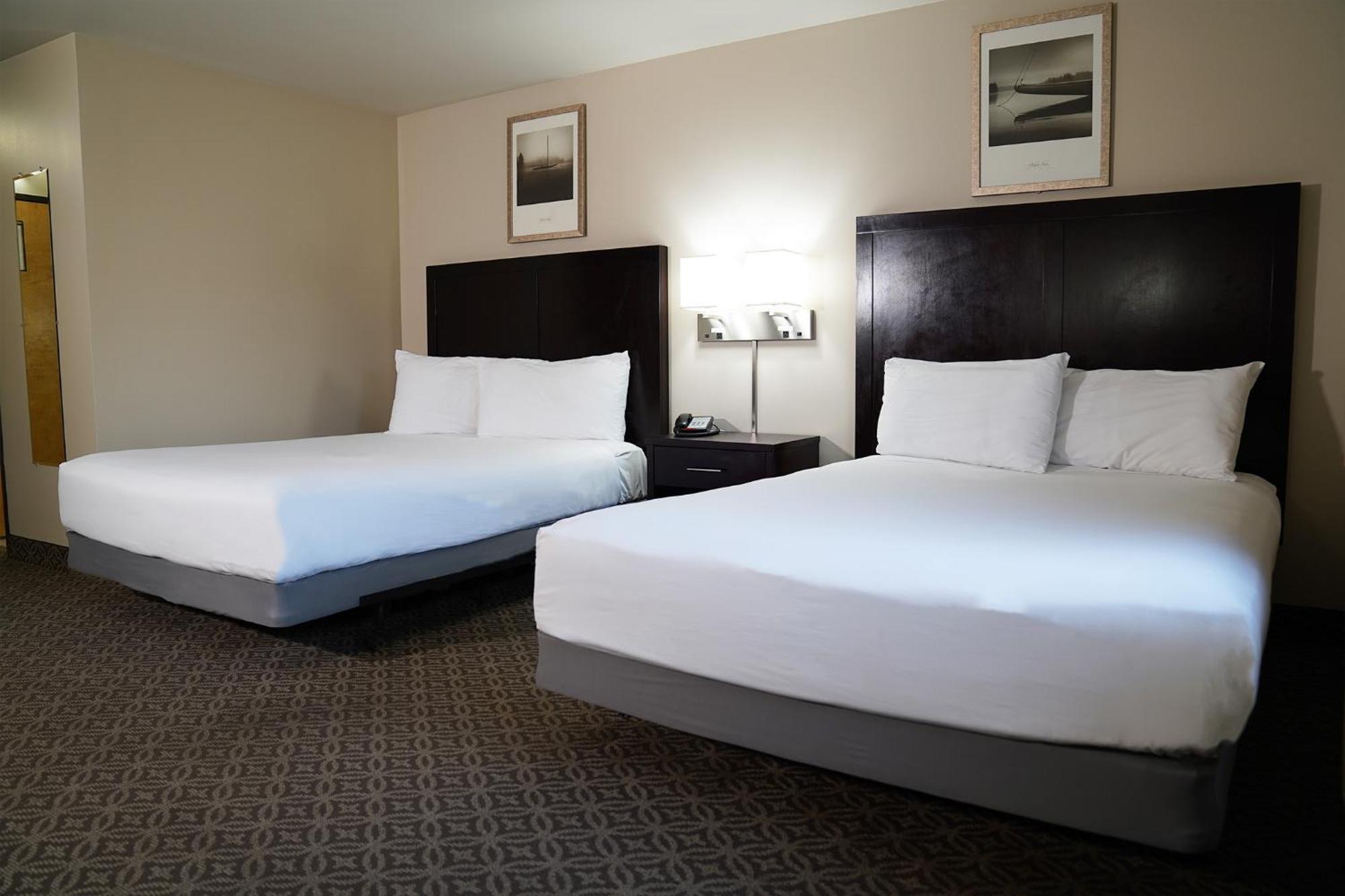 Queen Room Two Queen Beds