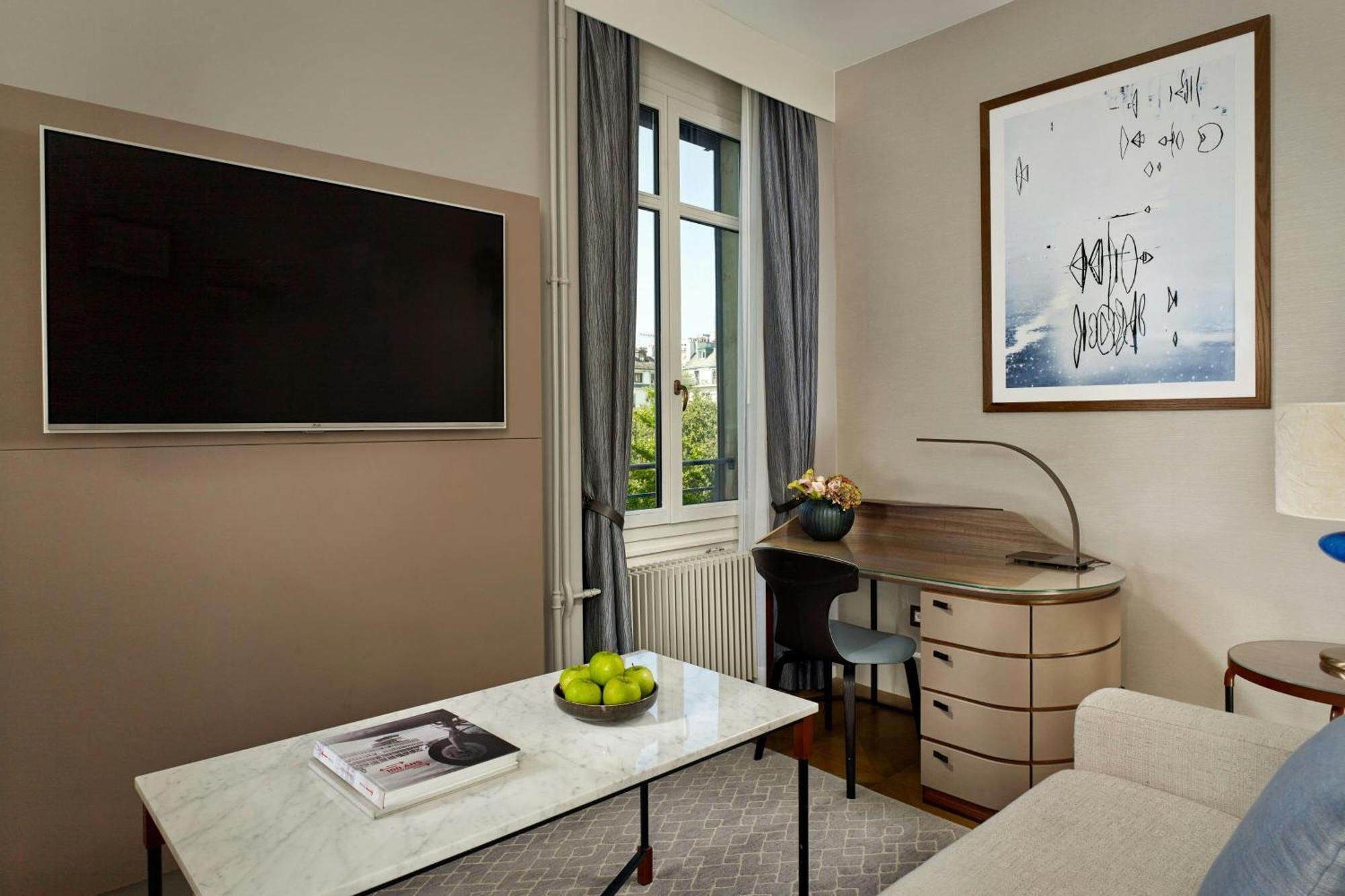 Garden View Suite Suite 1 King Garden view
