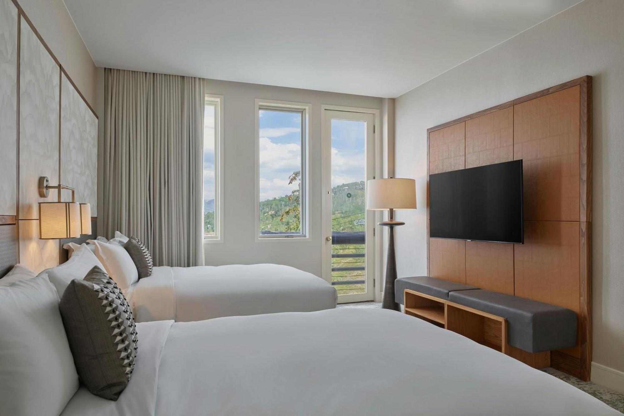 Queen Room Two Queen Beds Resort View