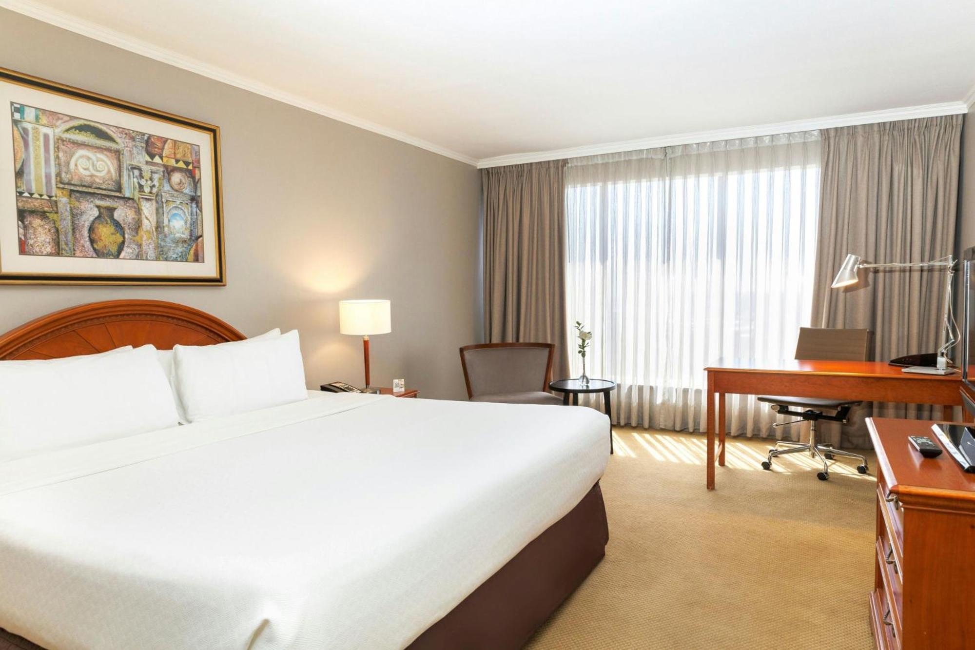 Classic King Room City View