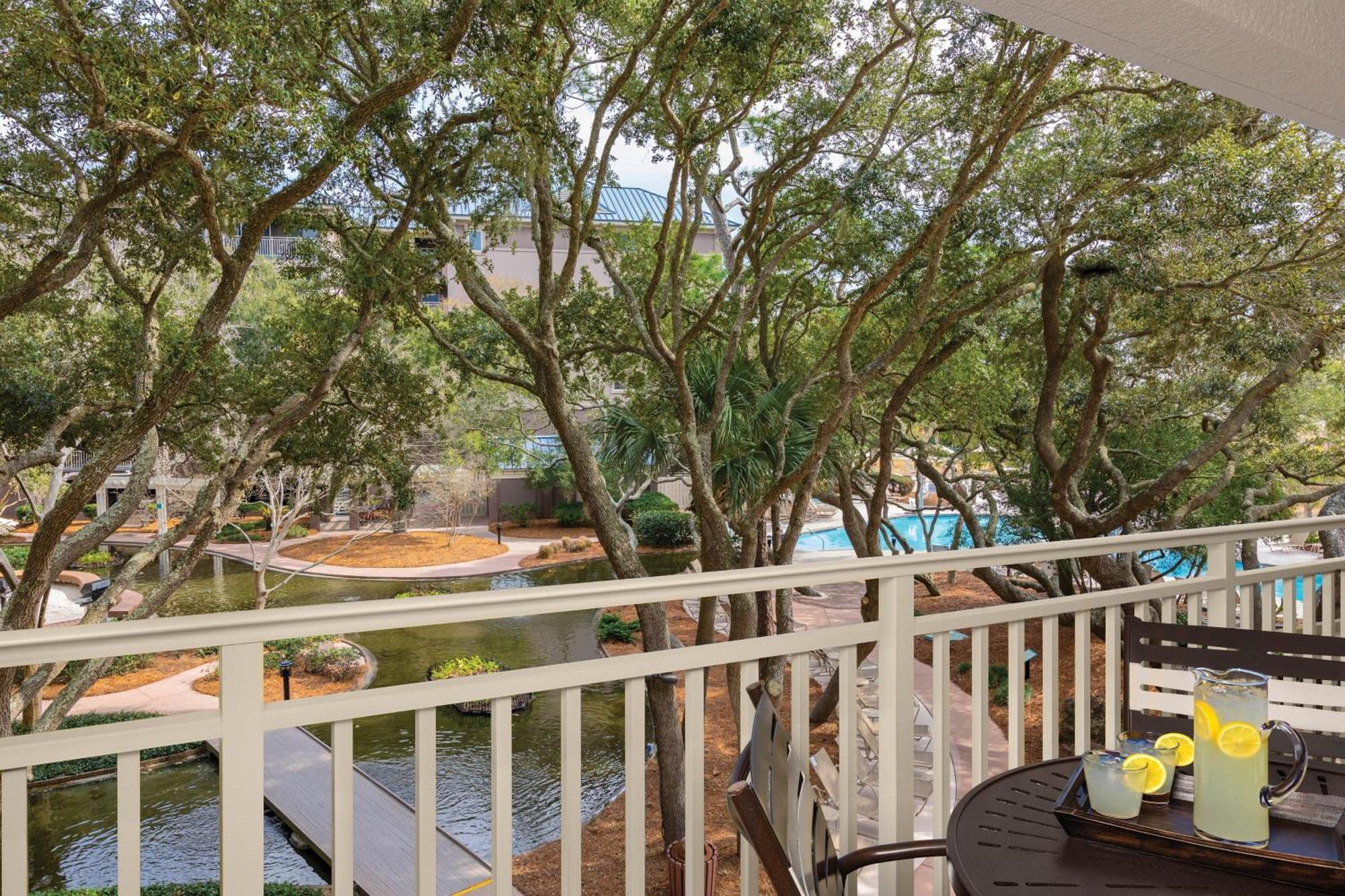 2 Bedroom Villa Courtyard view Balcony