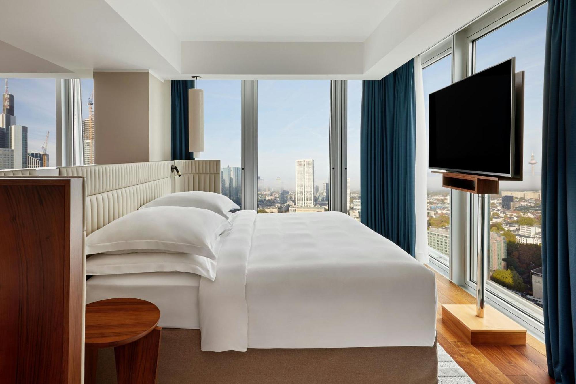 Panoramic Suite