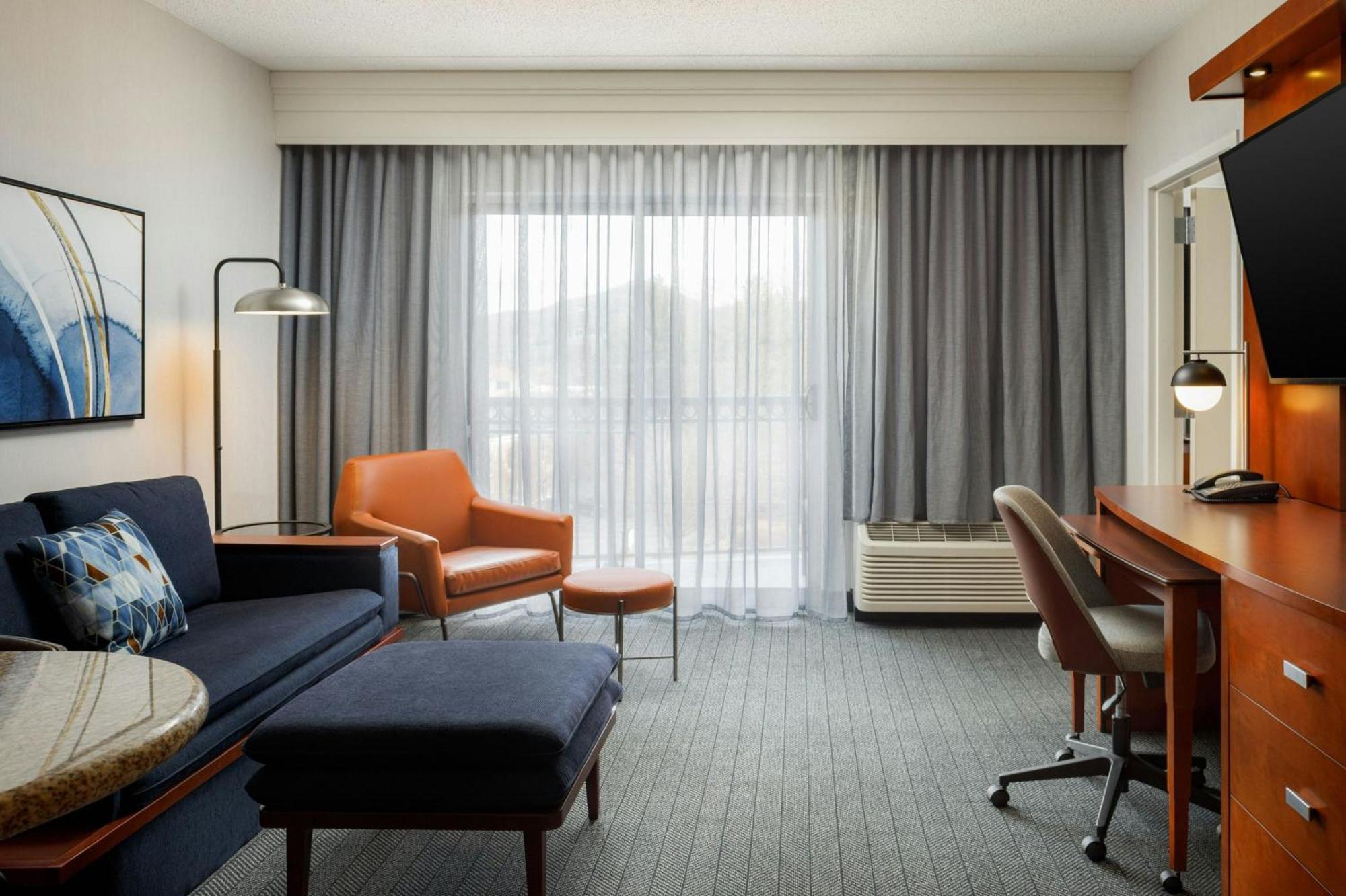 One-Bedroom King Suite Bathtub Sofa Bed Mobility Access or Hearing Accessible