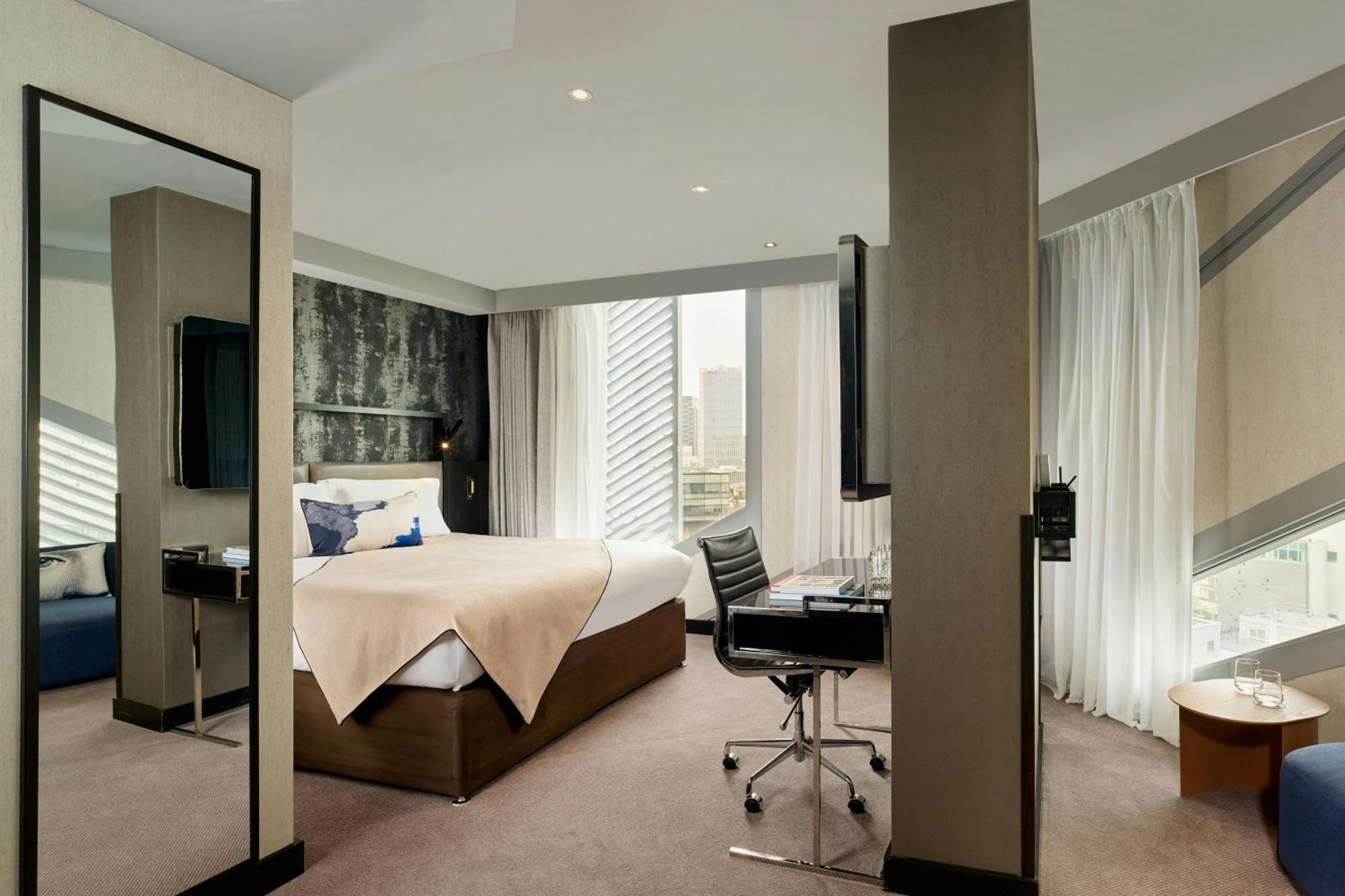 Junior Suite Dreams, Junior Suite, 1 King, Sofa bed,1643178745:JPEG